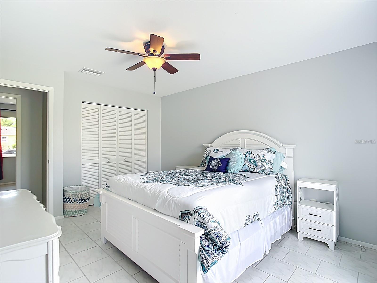 Image 11 of 33 For 6786 Carovel Avenue