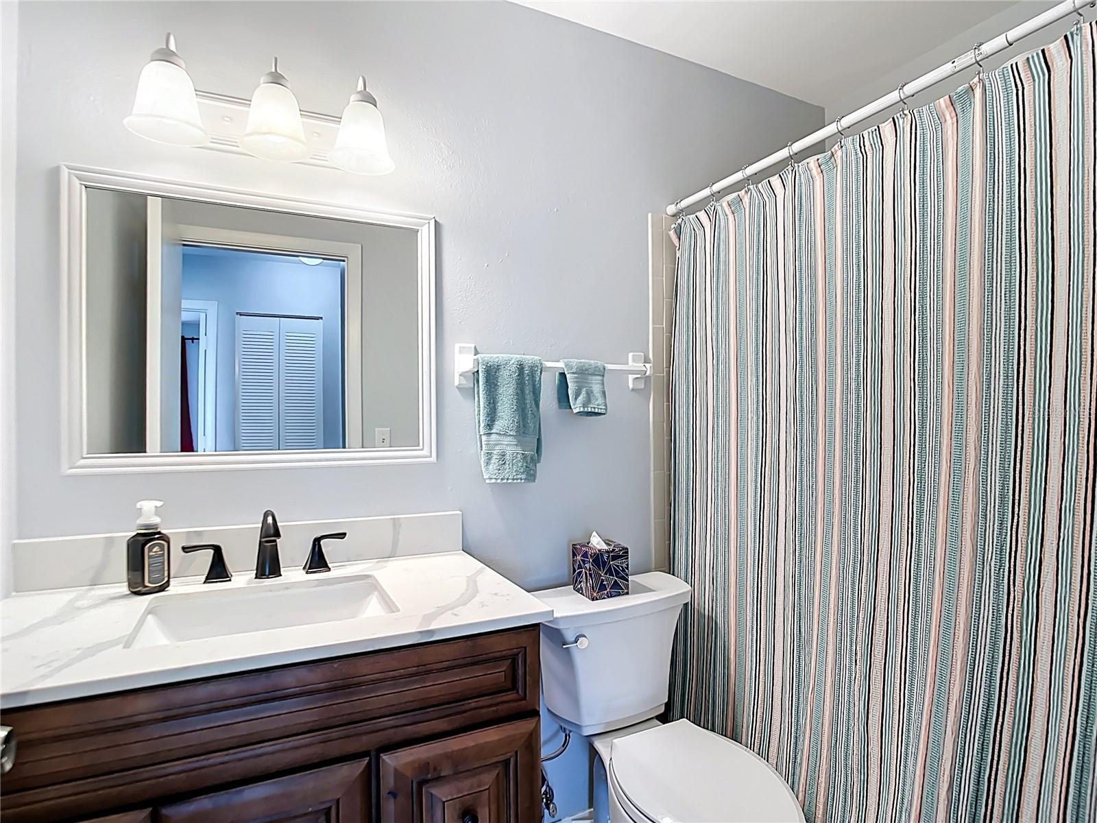 Image 20 of 33 For 6786 Carovel Avenue