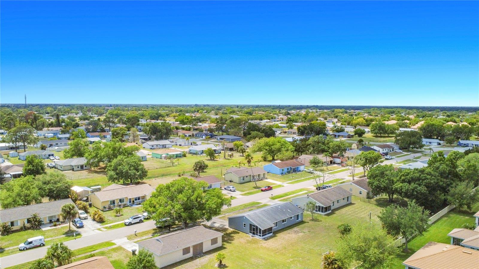 Image 32 of 33 For 6786 Carovel Avenue