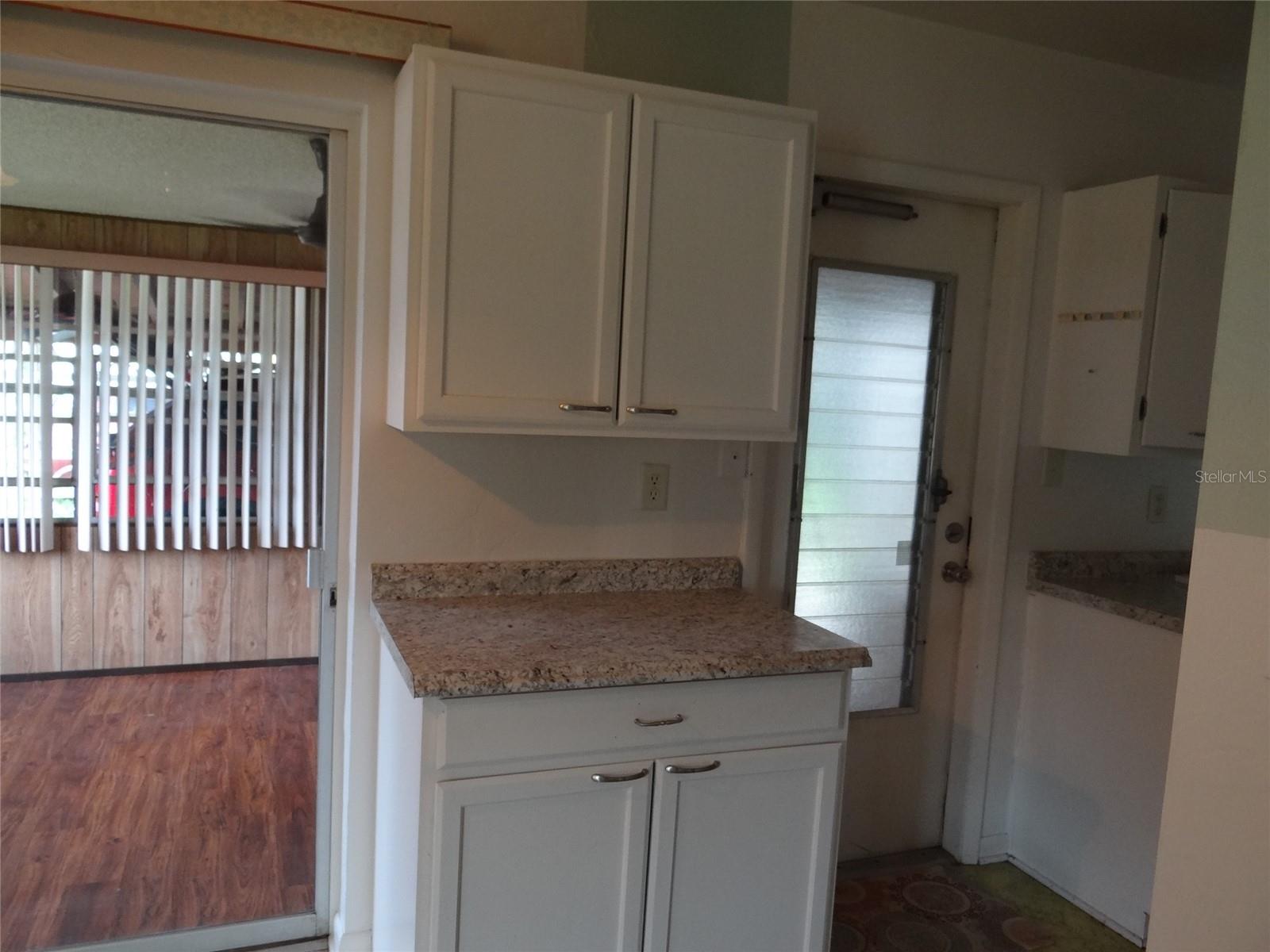 Image 4 of 13 For 21946 Cellini Avenue