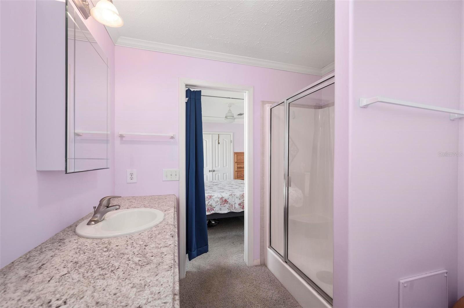 Image 18 of 66 For 1000 Kings Highway 175