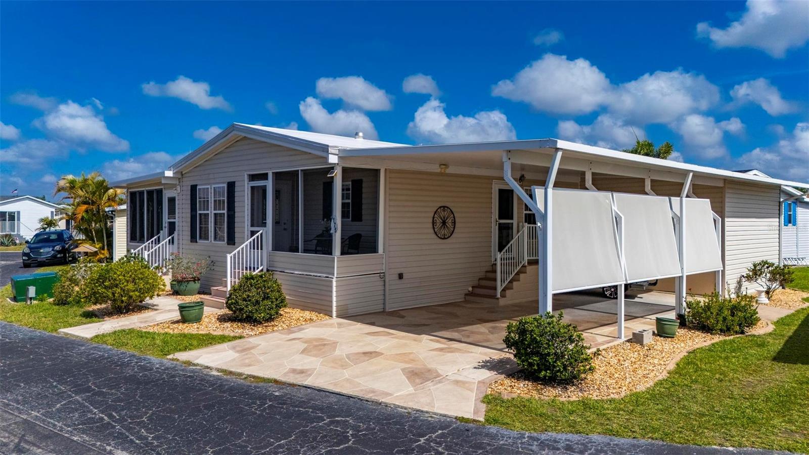 Image 38 of 66 For 1000 Kings Highway 175