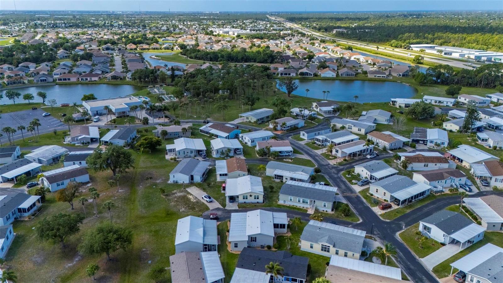 Image 43 of 66 For 1000 Kings Highway 175