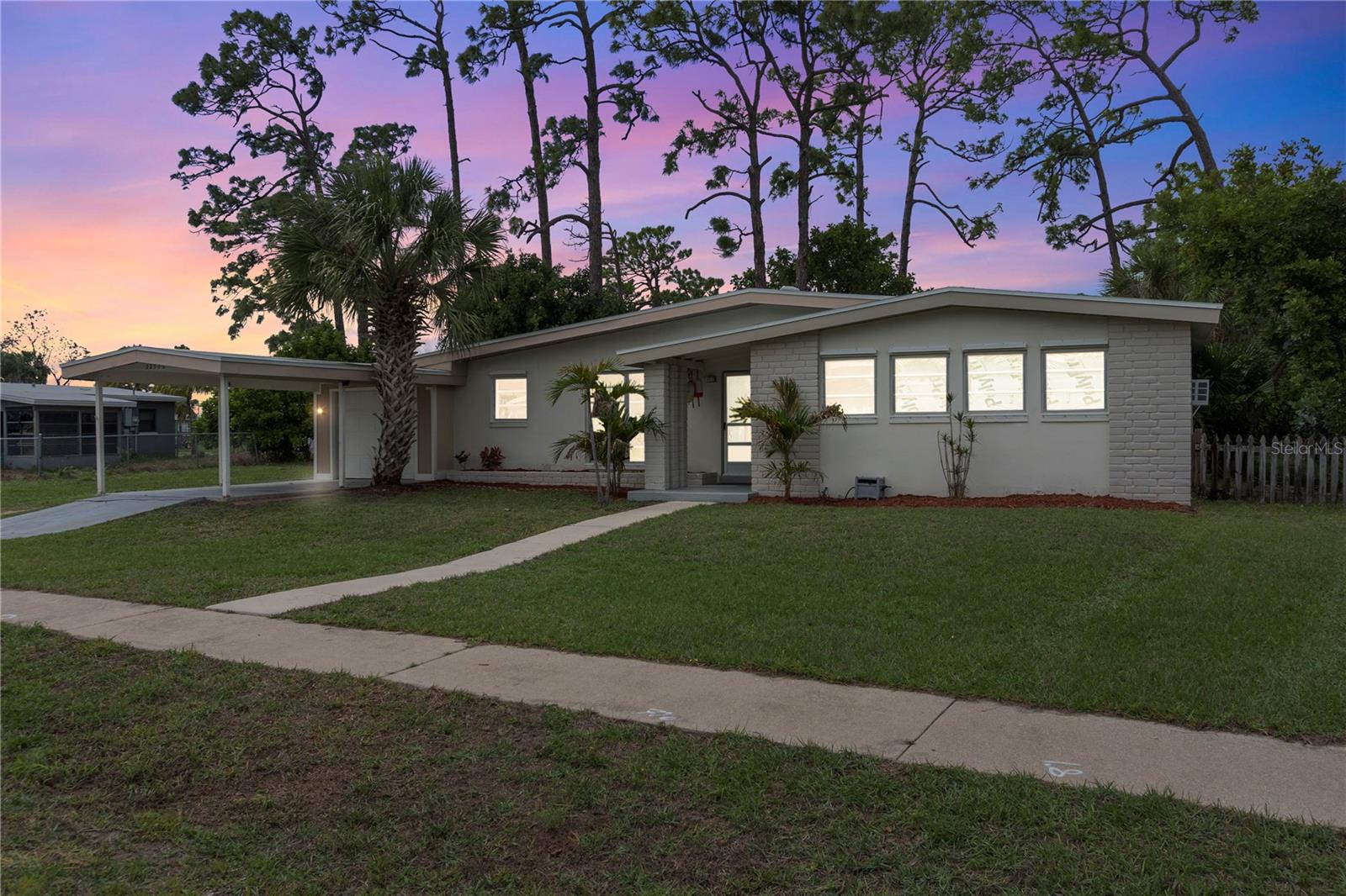 Image 2 of 37 For 22370 Catherine Avenue