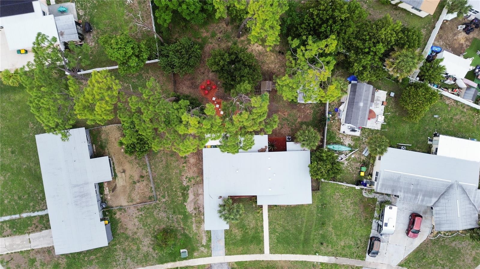 Image 33 of 37 For 22370 Catherine Avenue