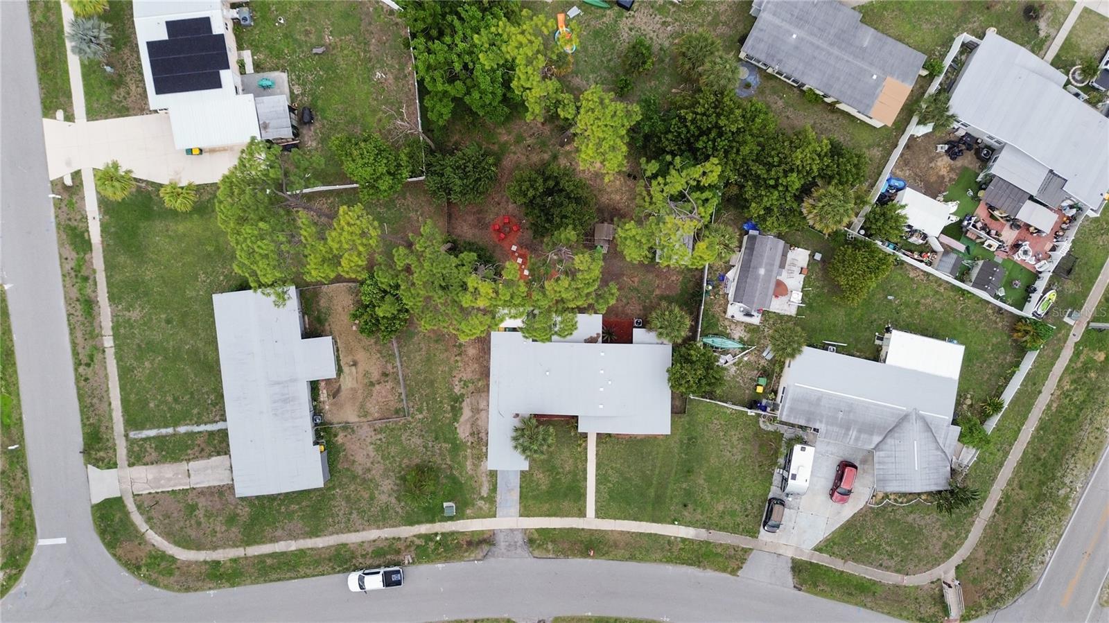 Image 34 of 37 For 22370 Catherine Avenue