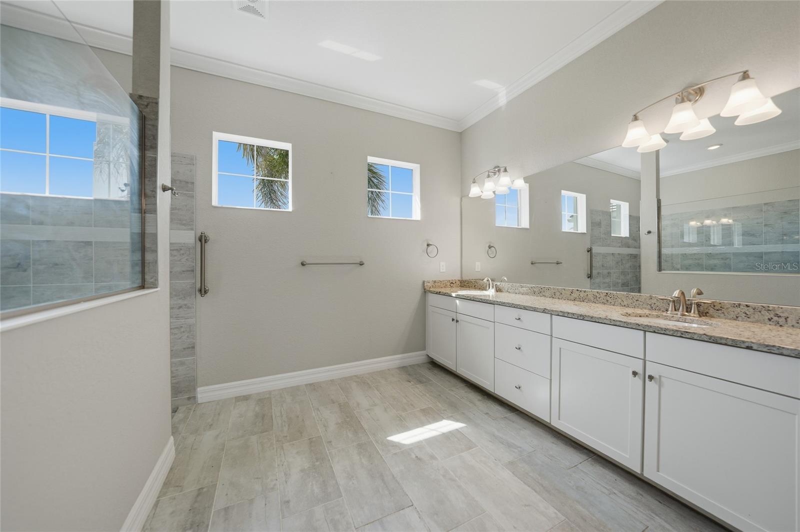 Image 13 of 28 For 14332 Ponce De Leon Trail