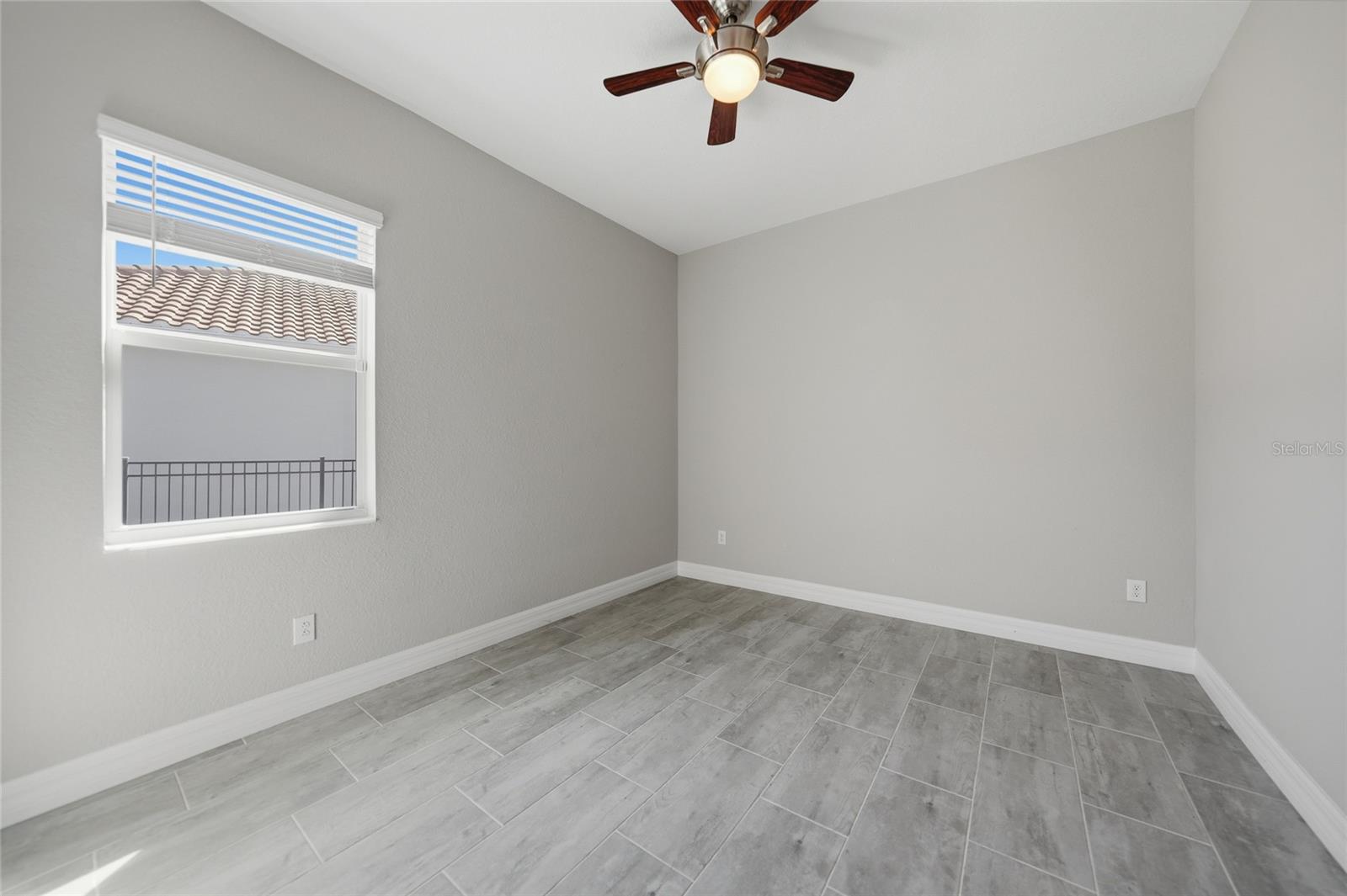 Image 17 of 28 For 14332 Ponce De Leon Trail