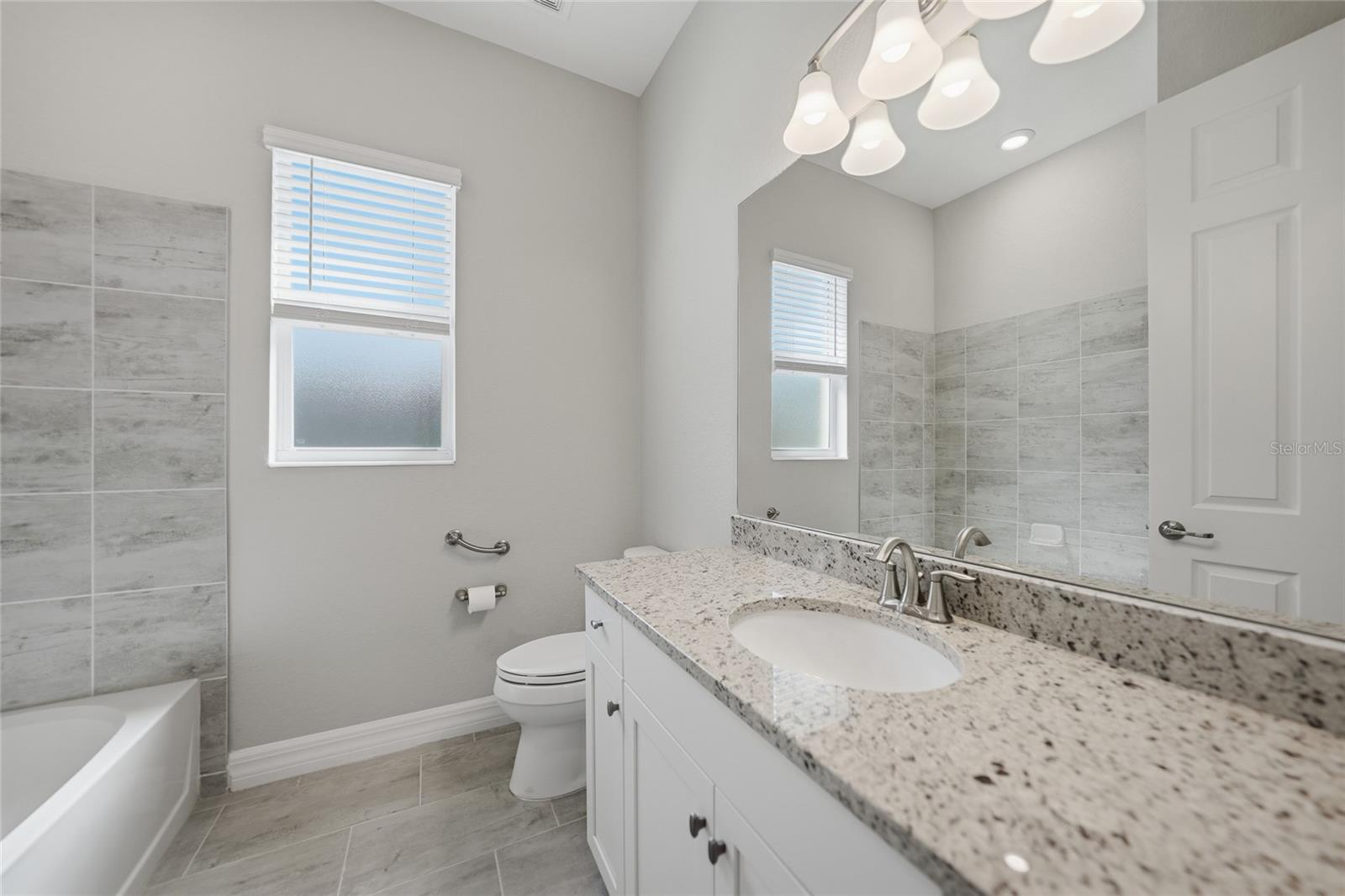 Image 19 of 28 For 14332 Ponce De Leon Trail