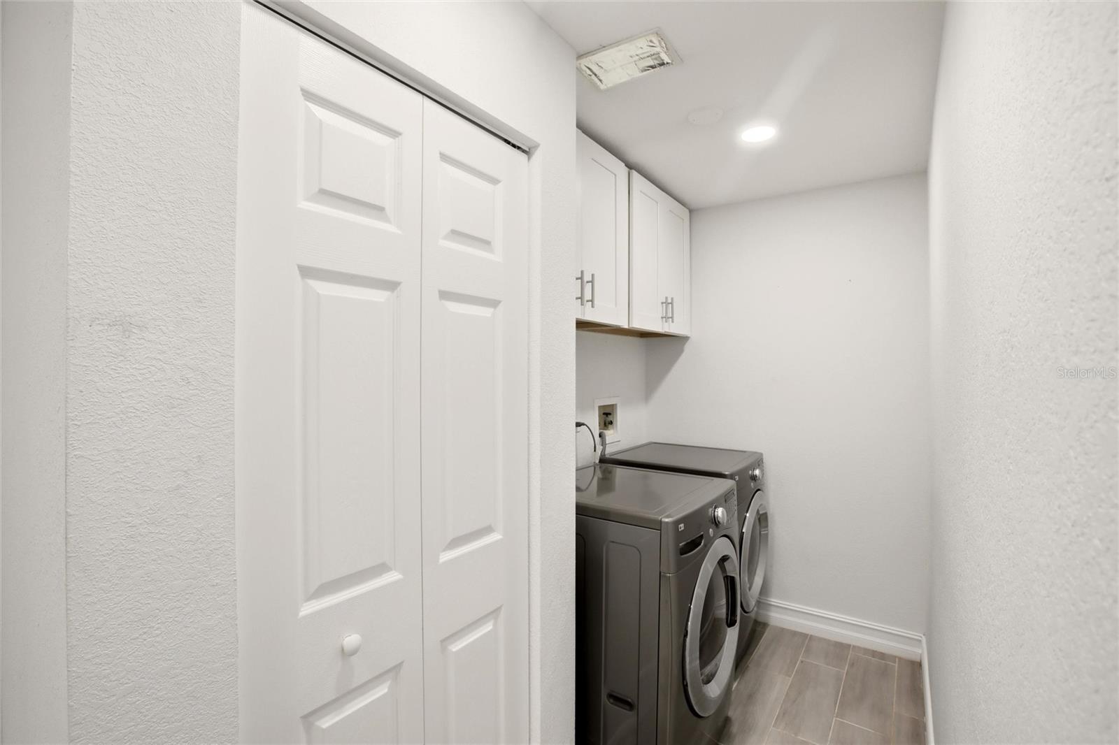 Image 22 of 39 For 176 Waterway Drive Nw