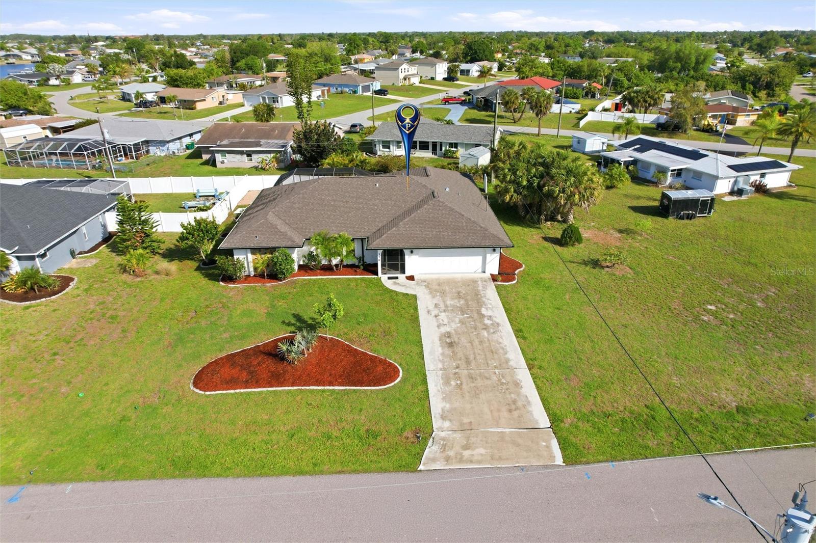 Image 36 of 39 For 176 Waterway Drive Nw