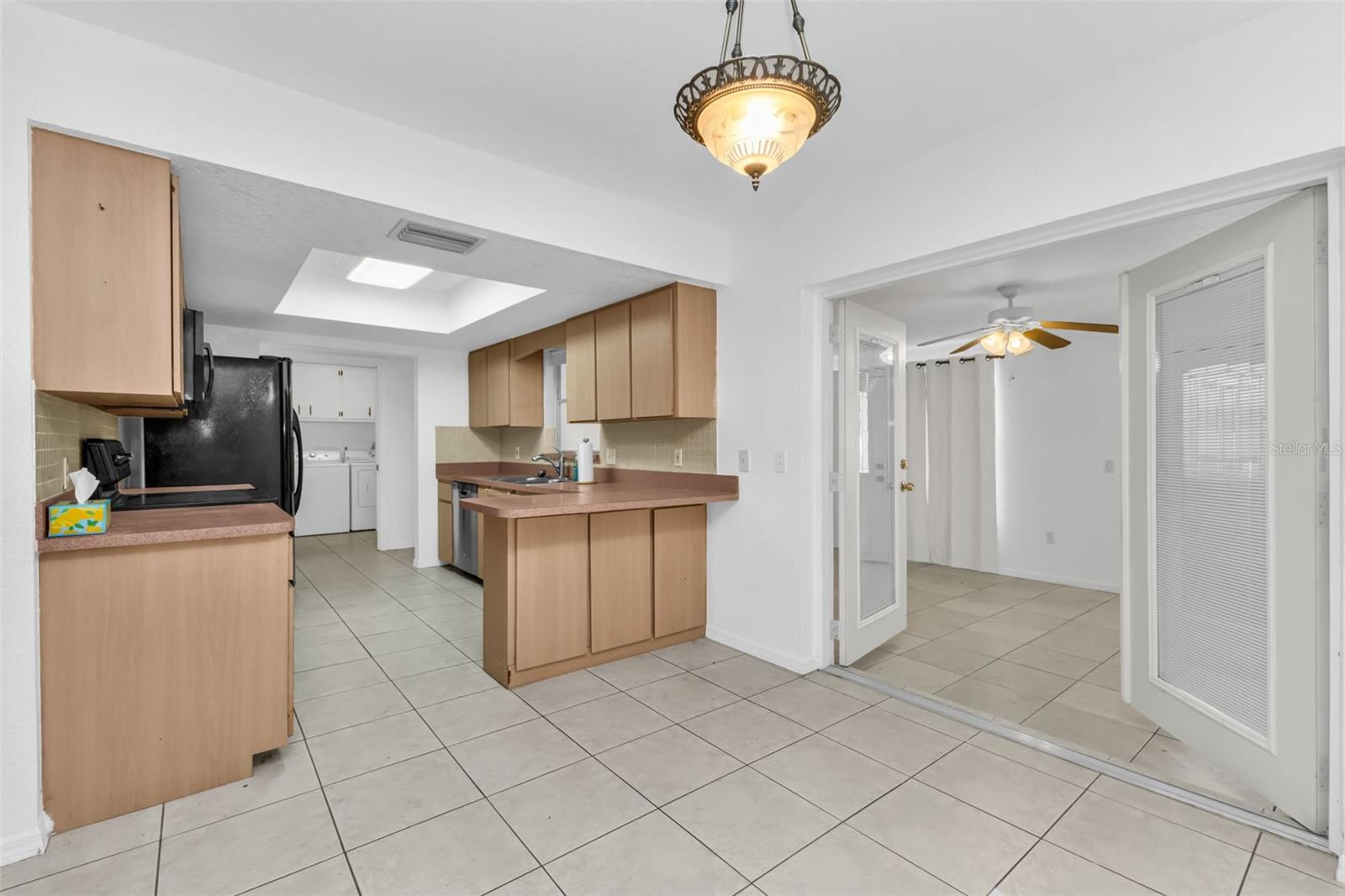Image 11 of 60 For 23220 Rountree Avenue