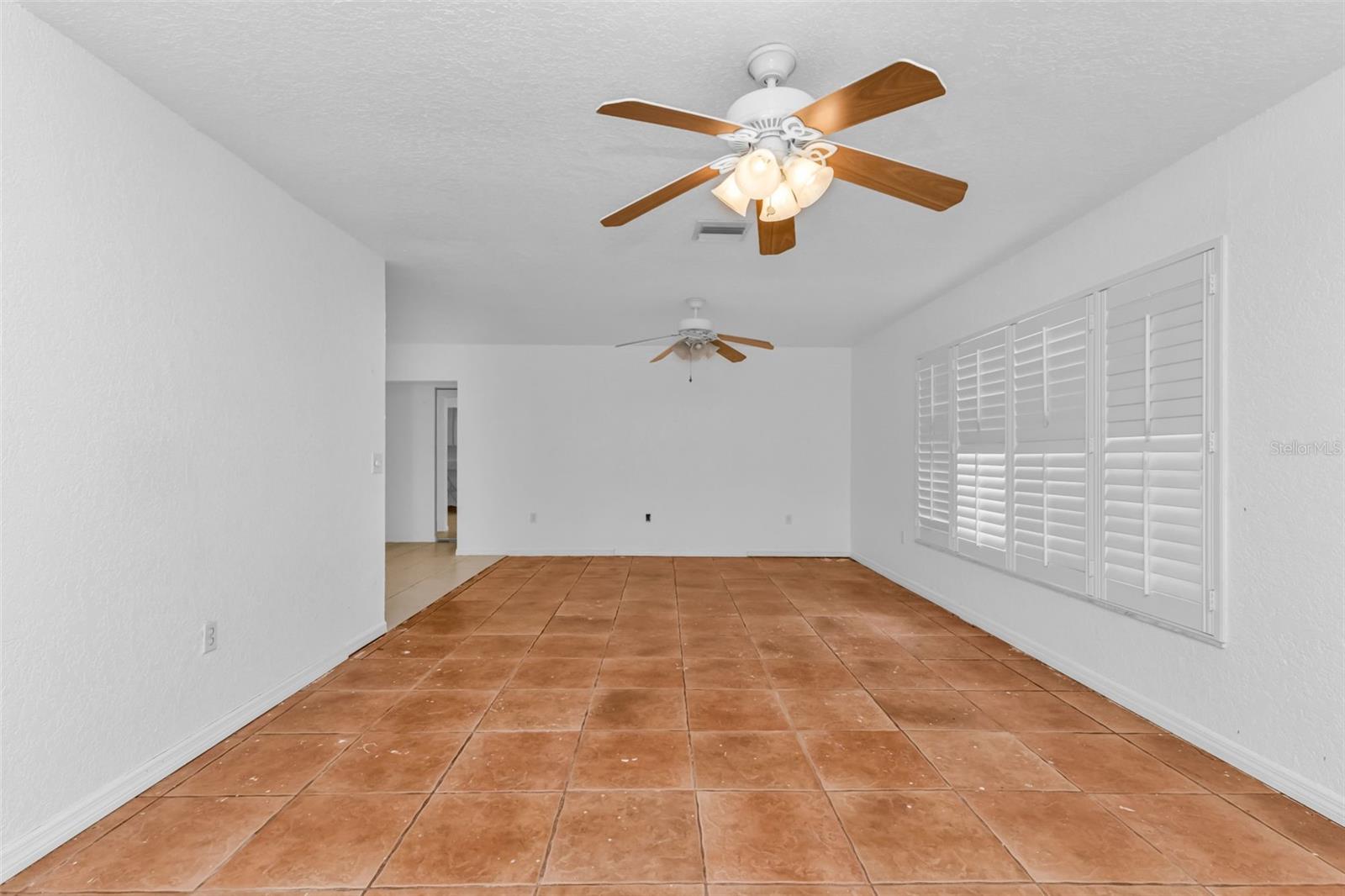 Image 7 of 60 For 23220 Rountree Avenue