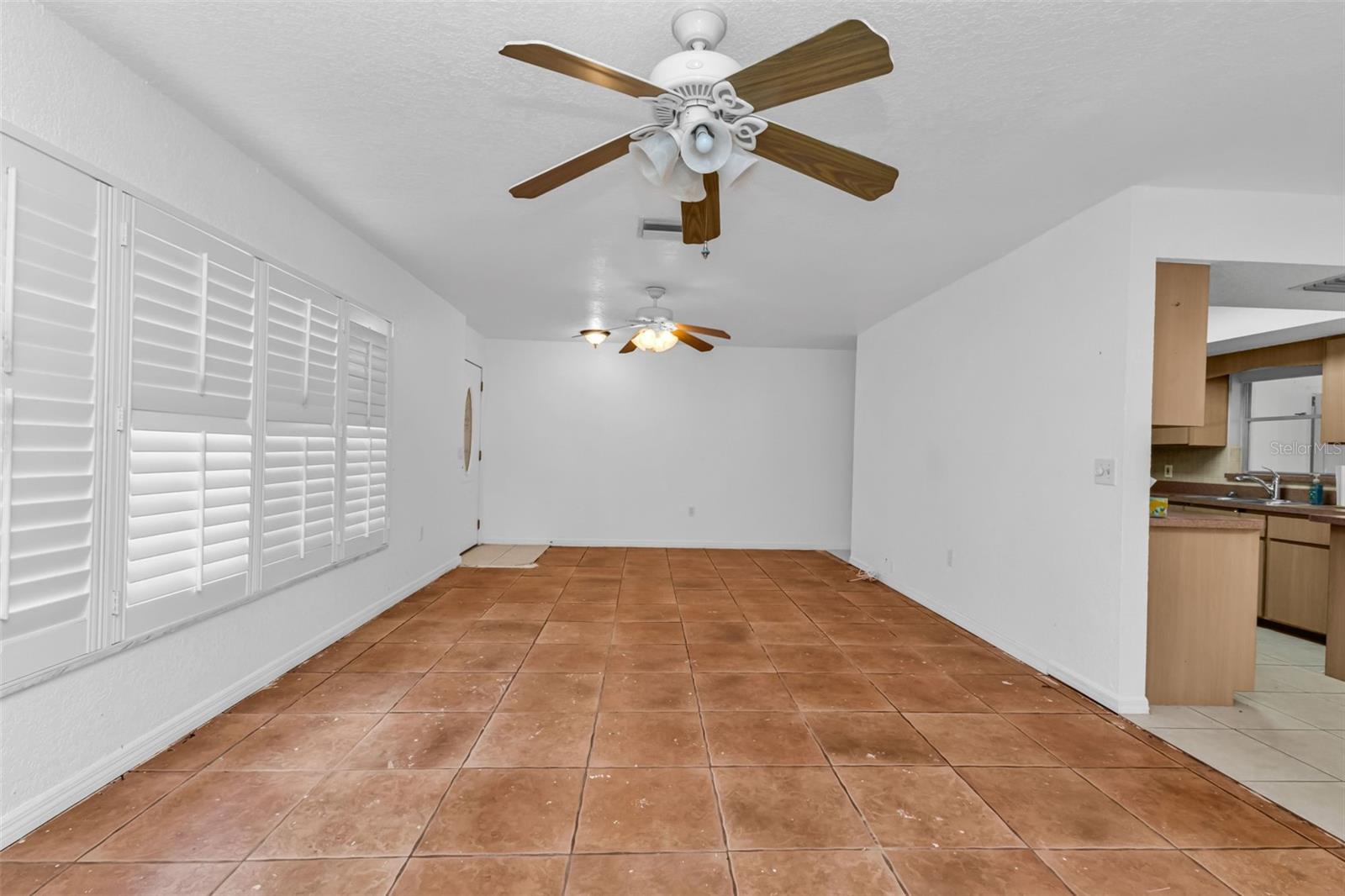 Image 9 of 60 For 23220 Rountree Avenue