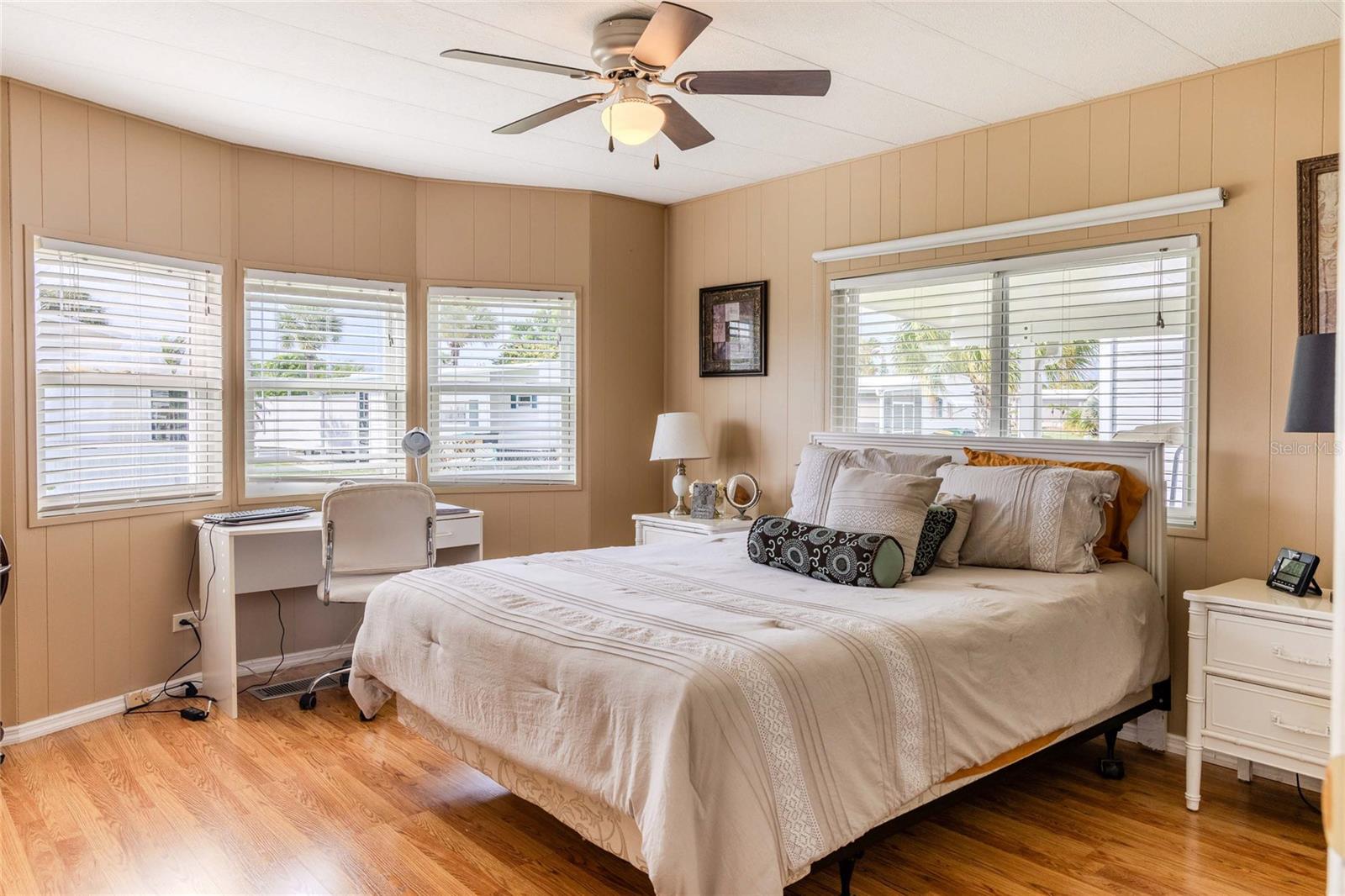 Image 24 of 85 For 2100 Kings Highway Boulevard 137