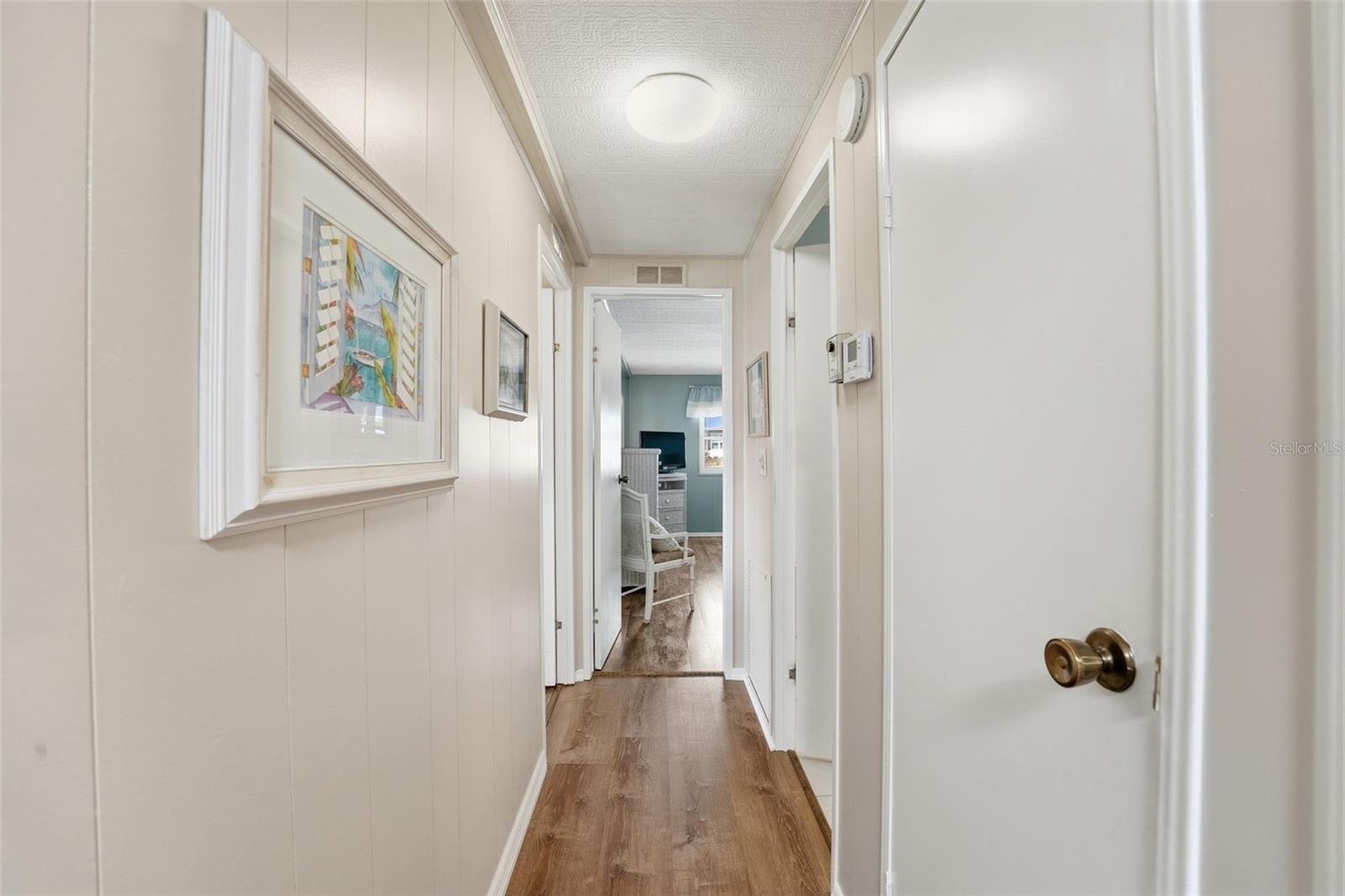 Image 28 of 83 For 130 Island Point Road