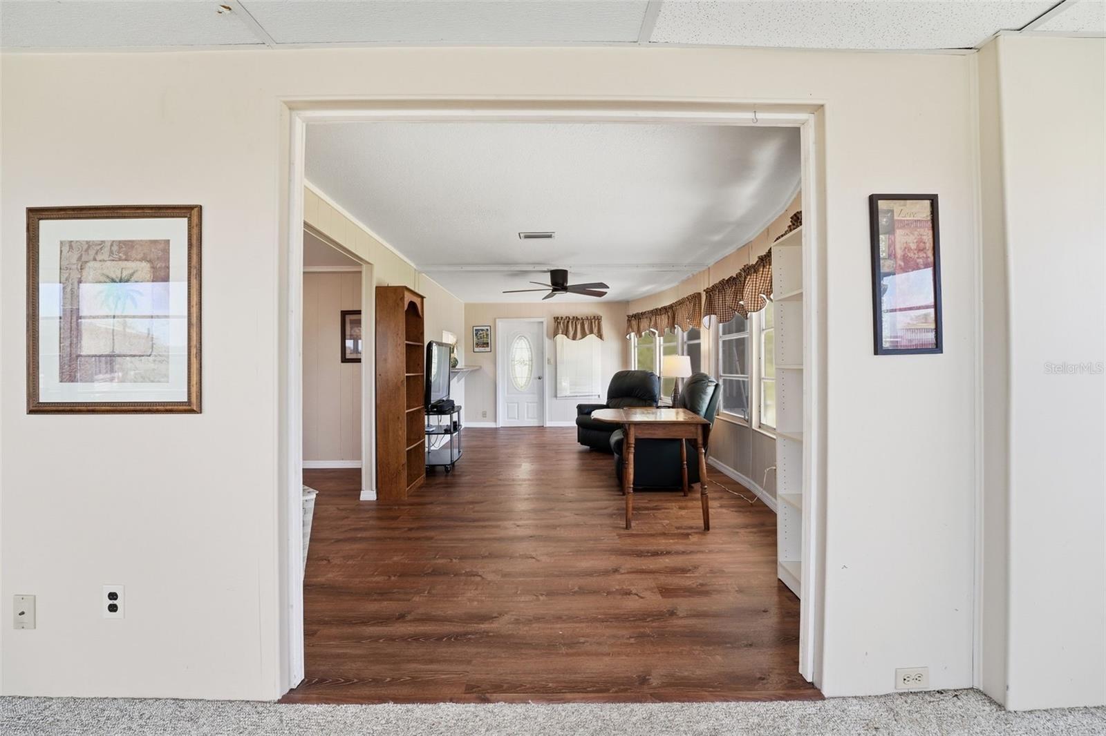 Image 48 of 83 For 130 Island Point Road