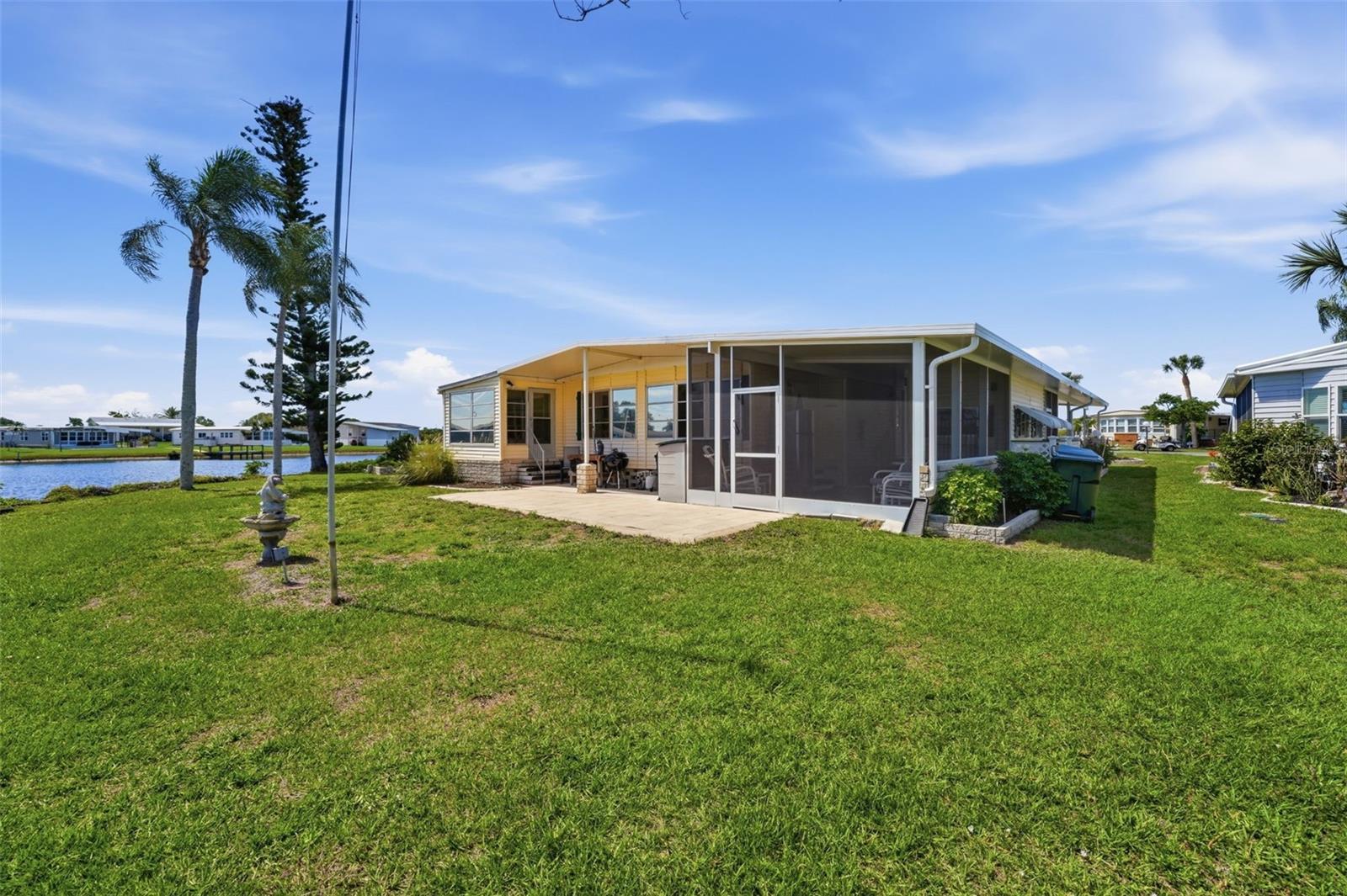 Image 9 of 83 For 130 Island Point Road