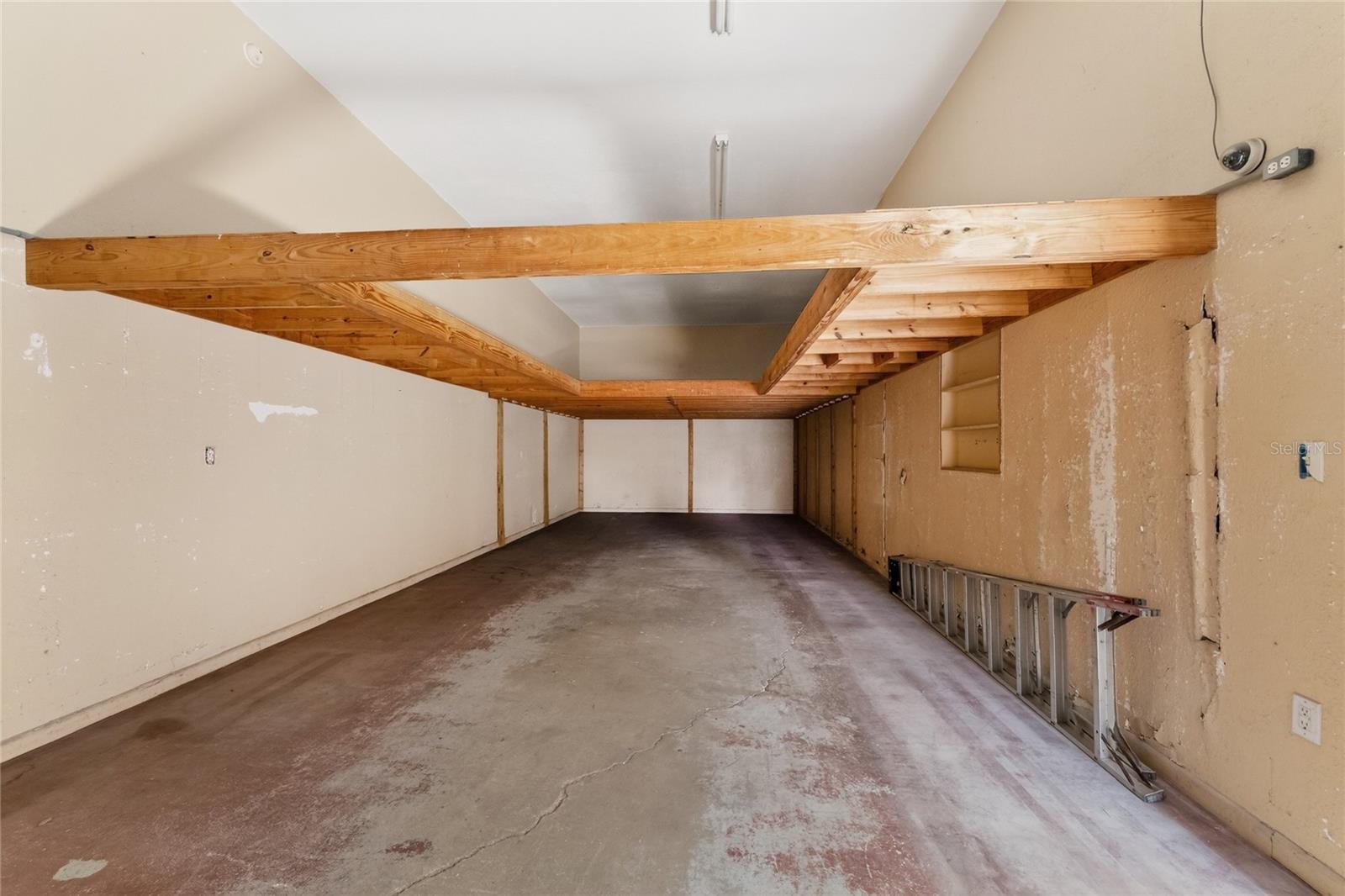 Image 13 of 38 For 4159 Electric Way