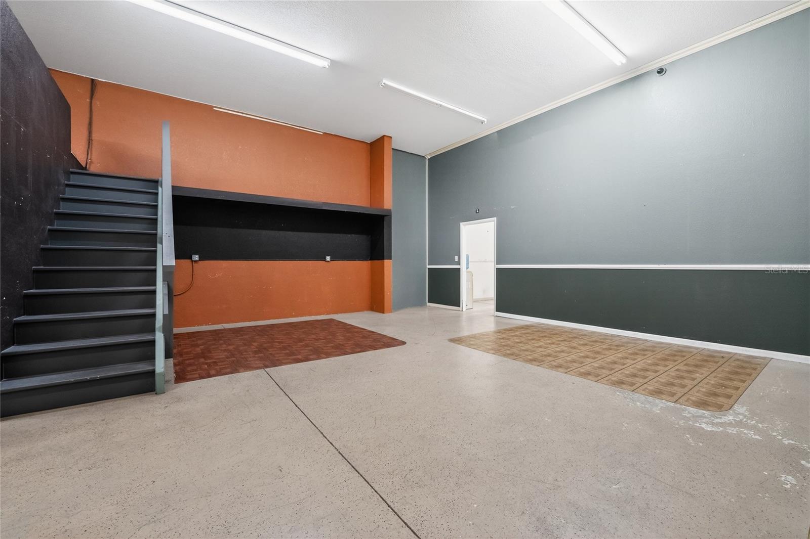 Image 23 of 38 For 4159 Electric Way