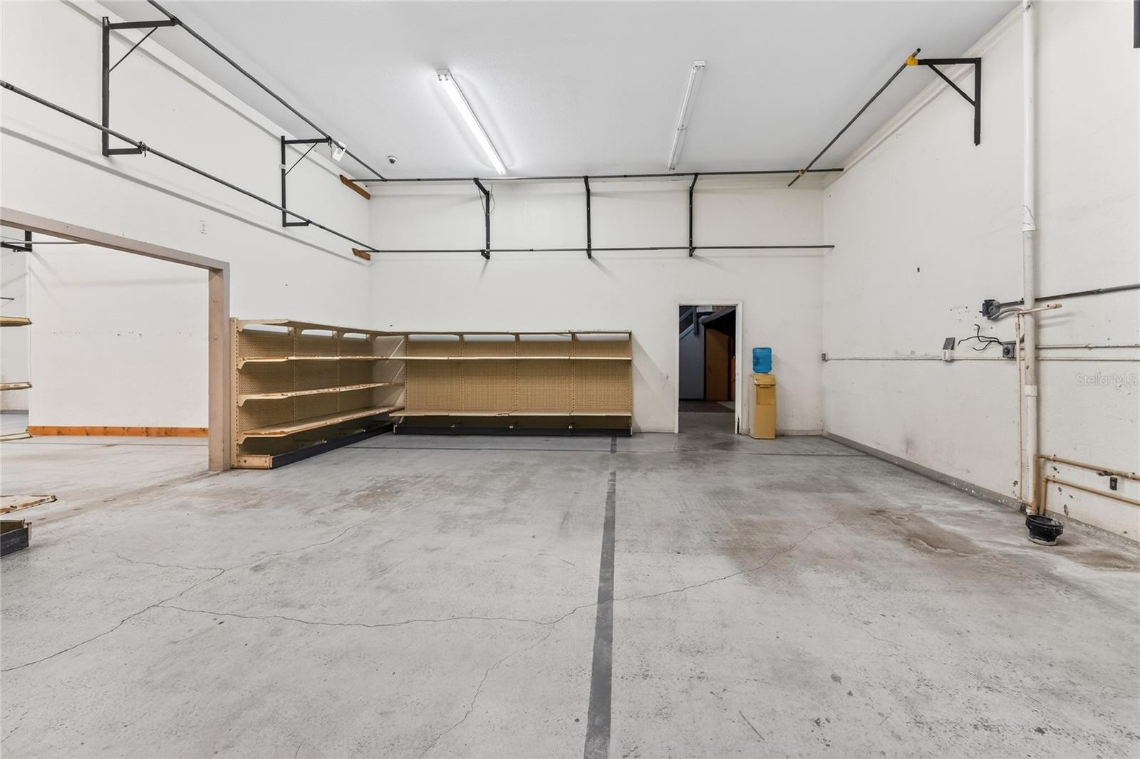 Image 24 of 38 For 4159 Electric Way