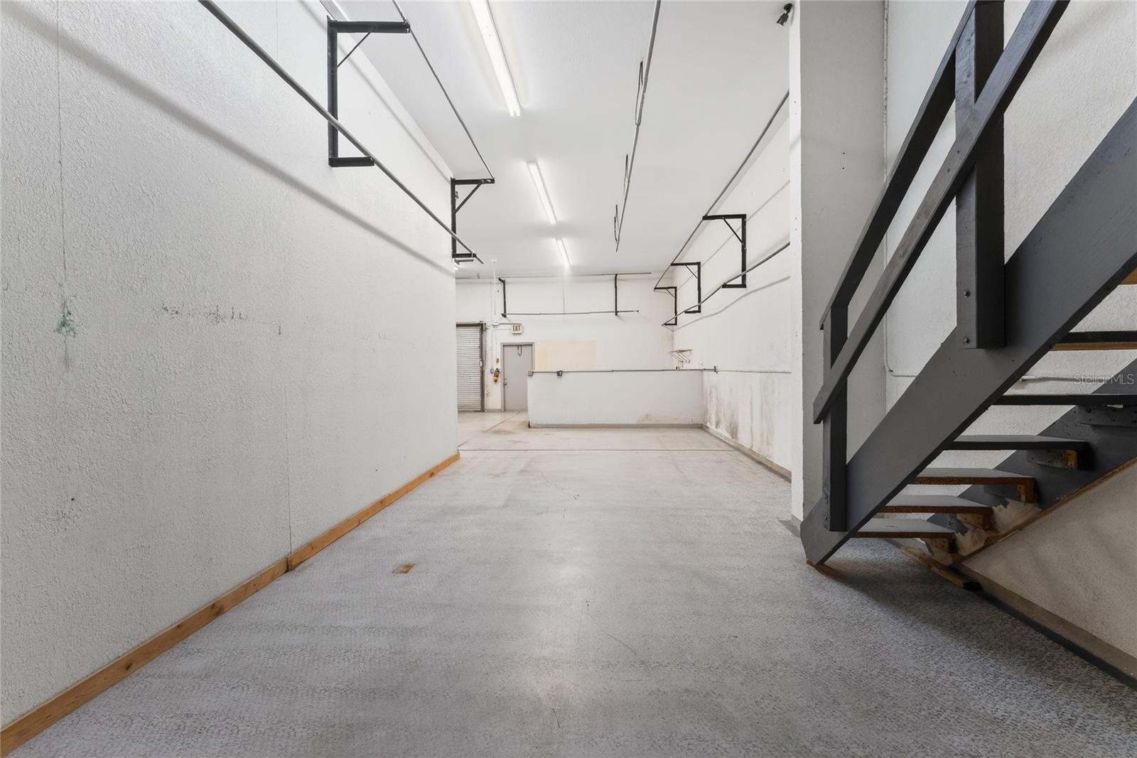 Image 29 of 38 For 4159 Electric Way