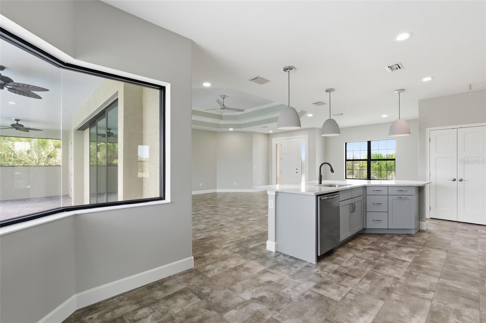 Image 16 of 37 For 14364 Appleton Boulevard