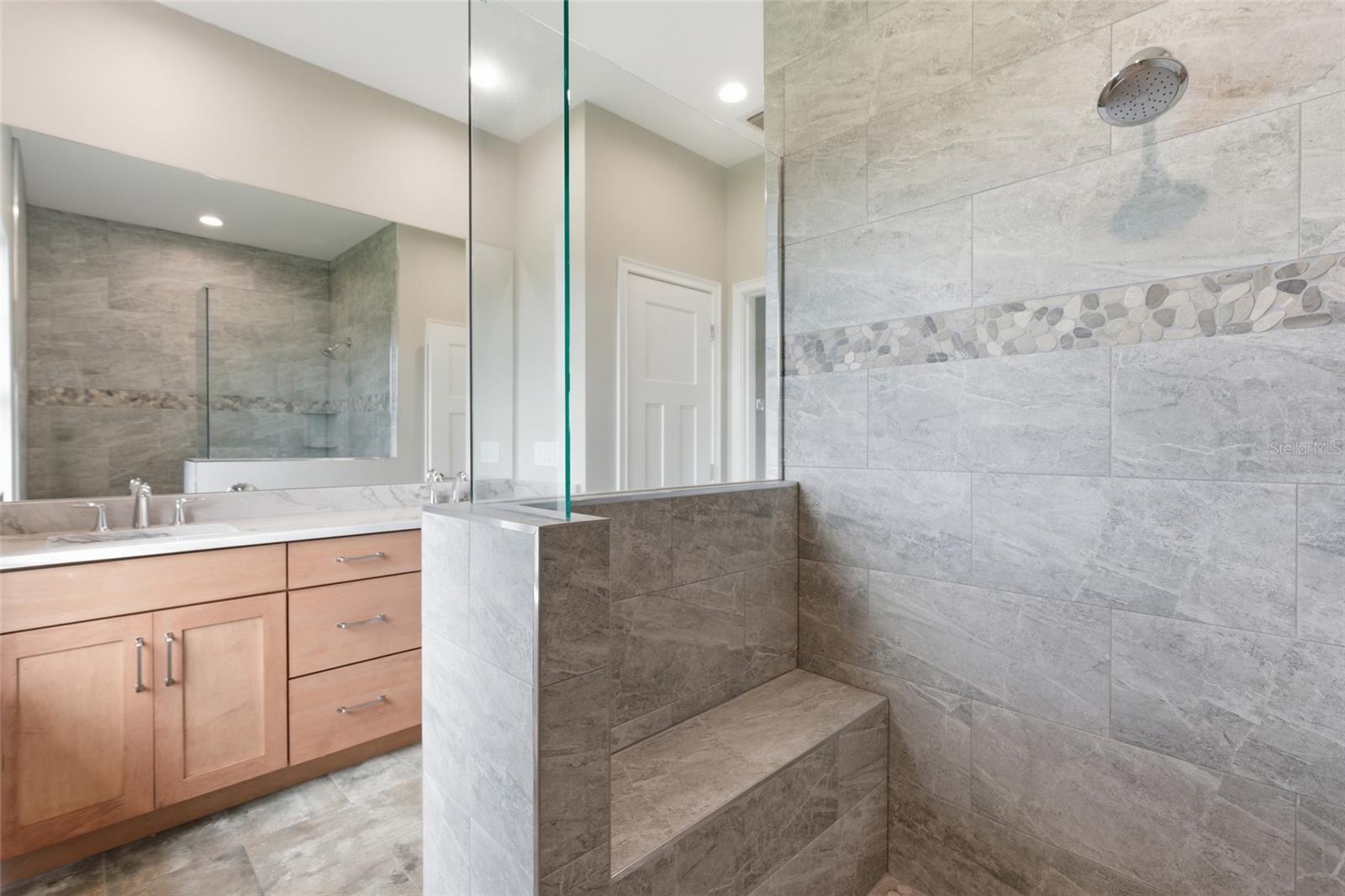 Image 22 of 37 For 14364 Appleton Boulevard