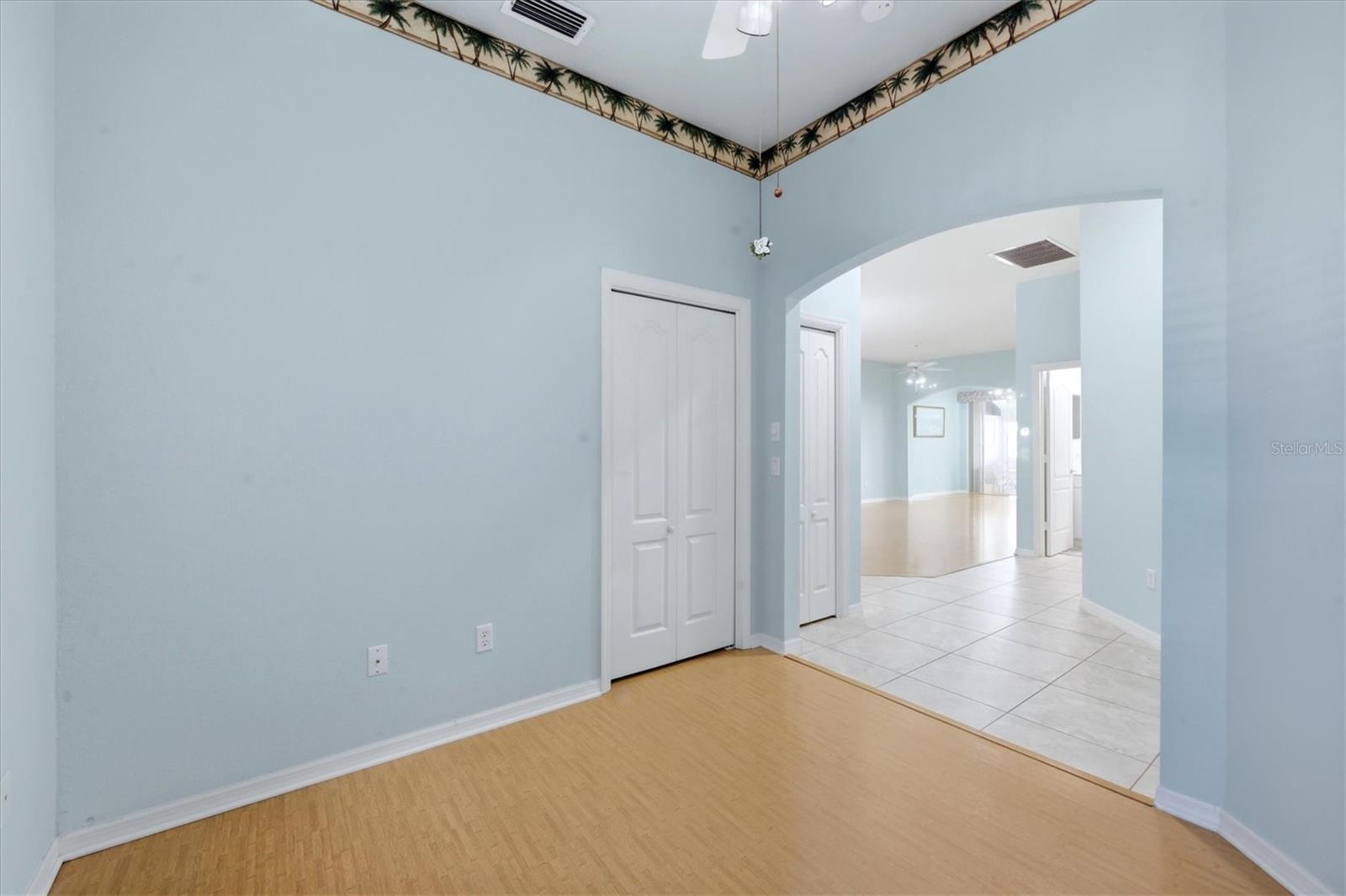 Image 12 of 33 For 2024 Lynx Run