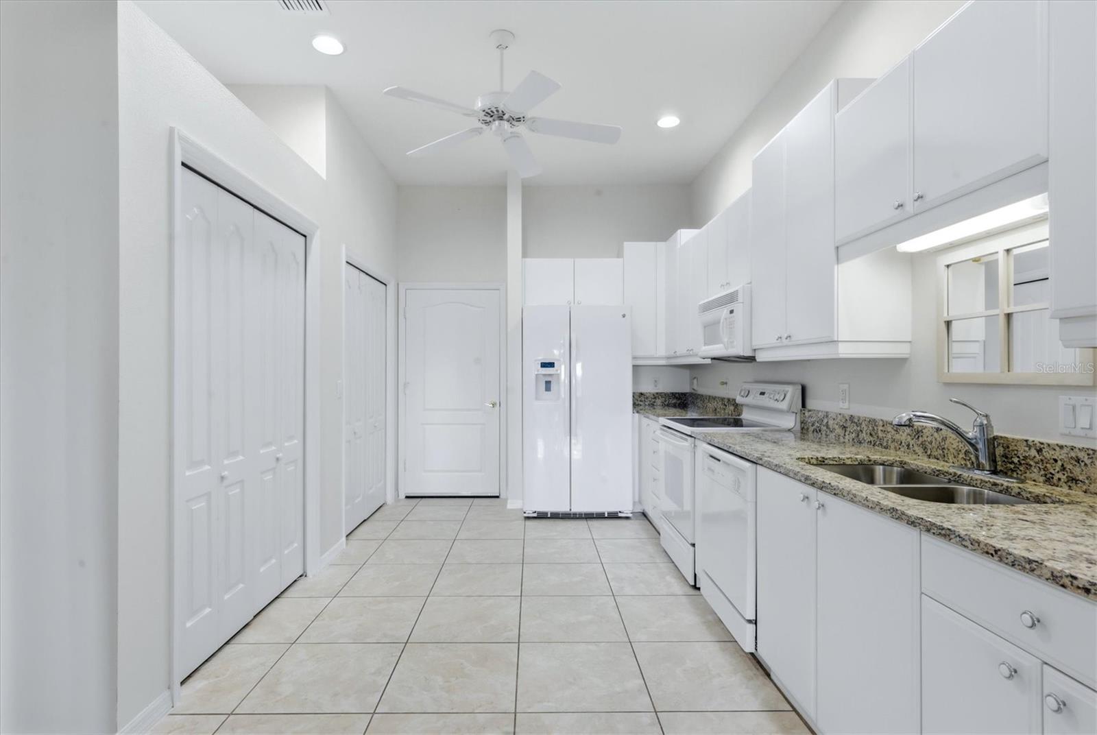 Image 15 of 33 For 2024 Lynx Run