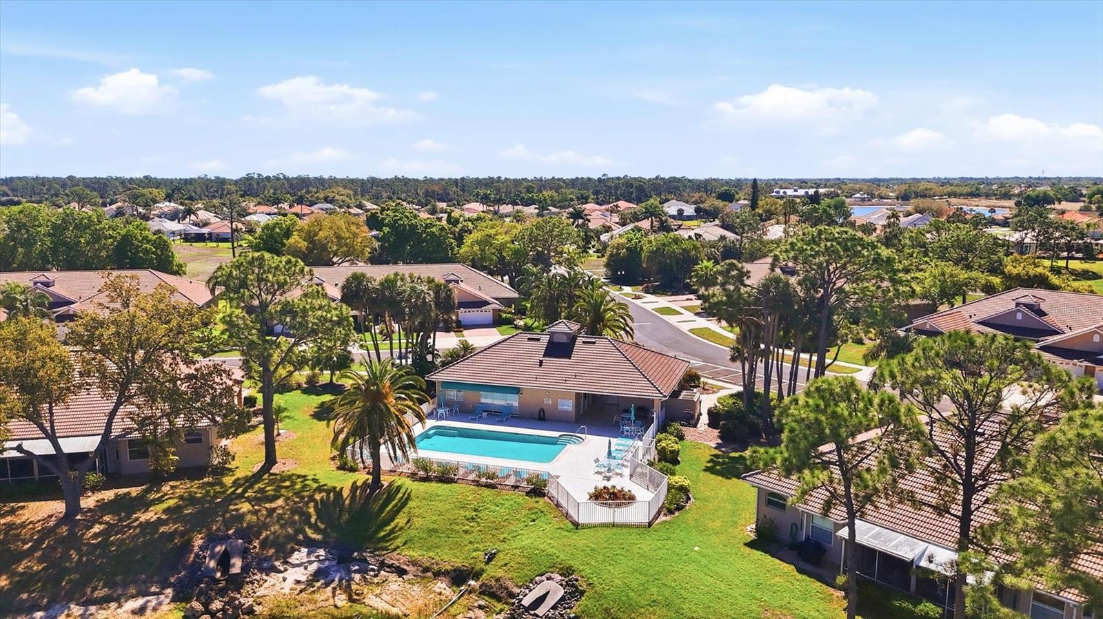 Image 32 of 33 For 2024 Lynx Run