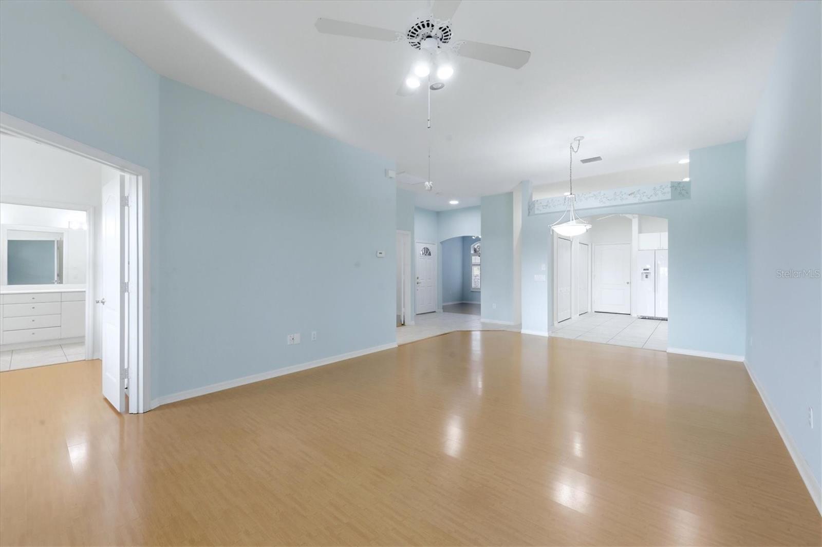 Image 7 of 33 For 2024 Lynx Run