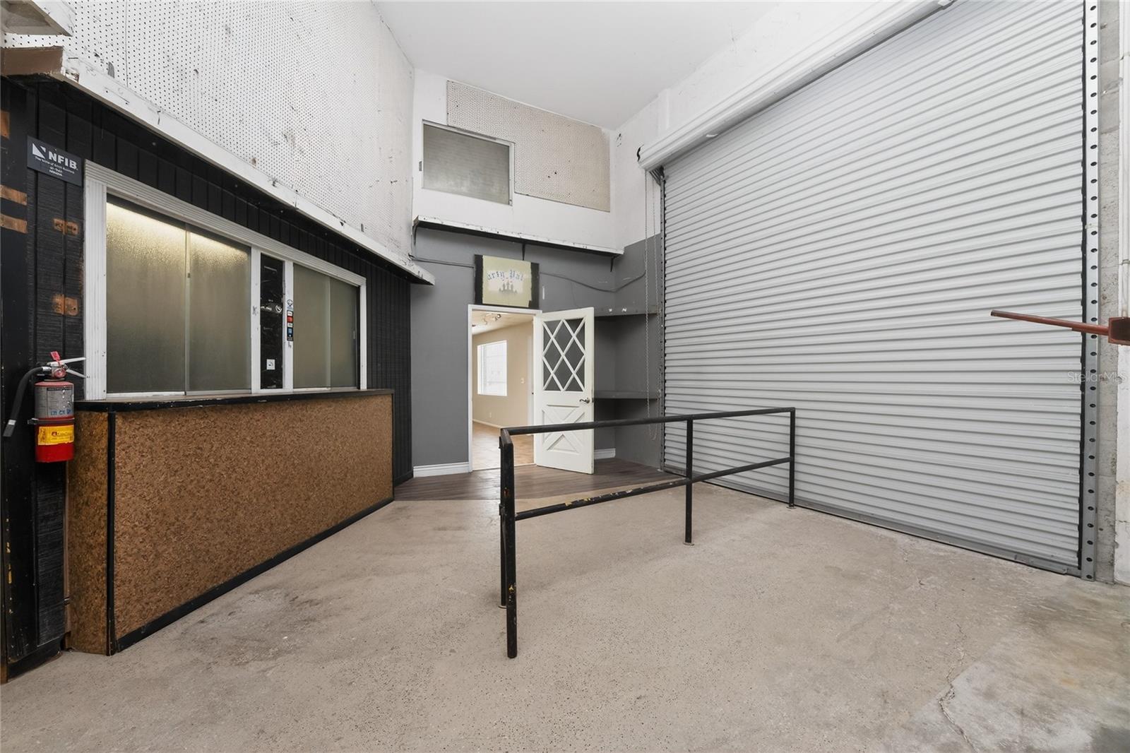 Image 12 of 35 For 4168 Electric Way