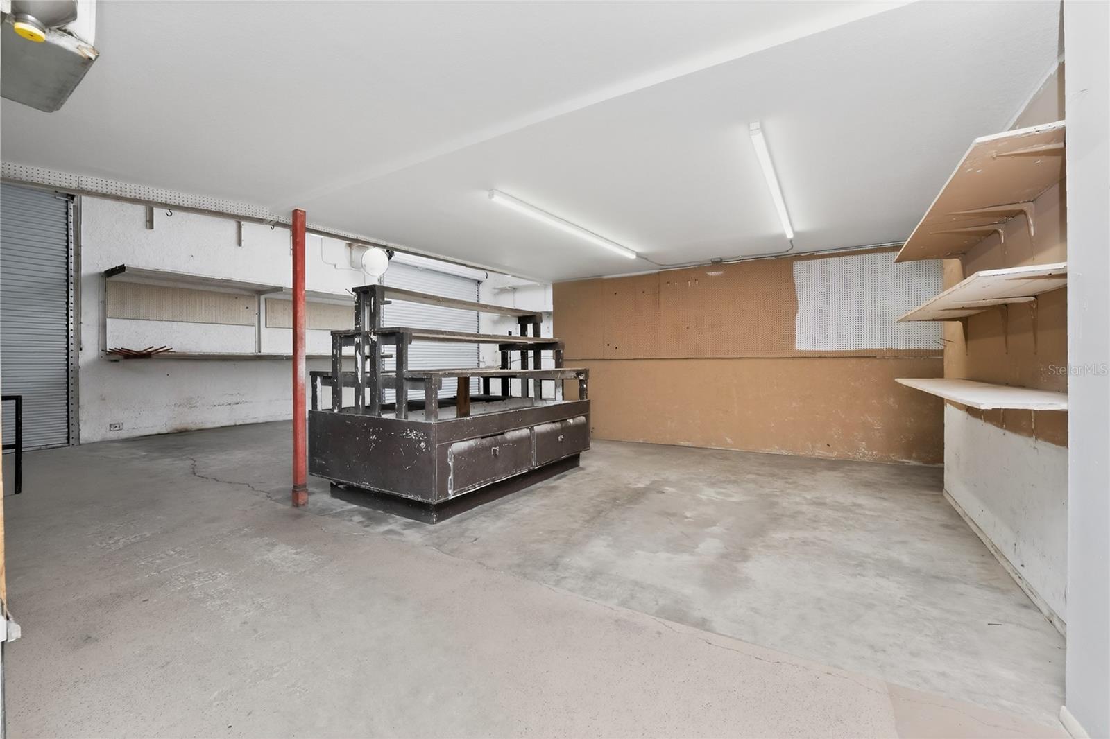 Image 21 of 35 For 4168 Electric Way