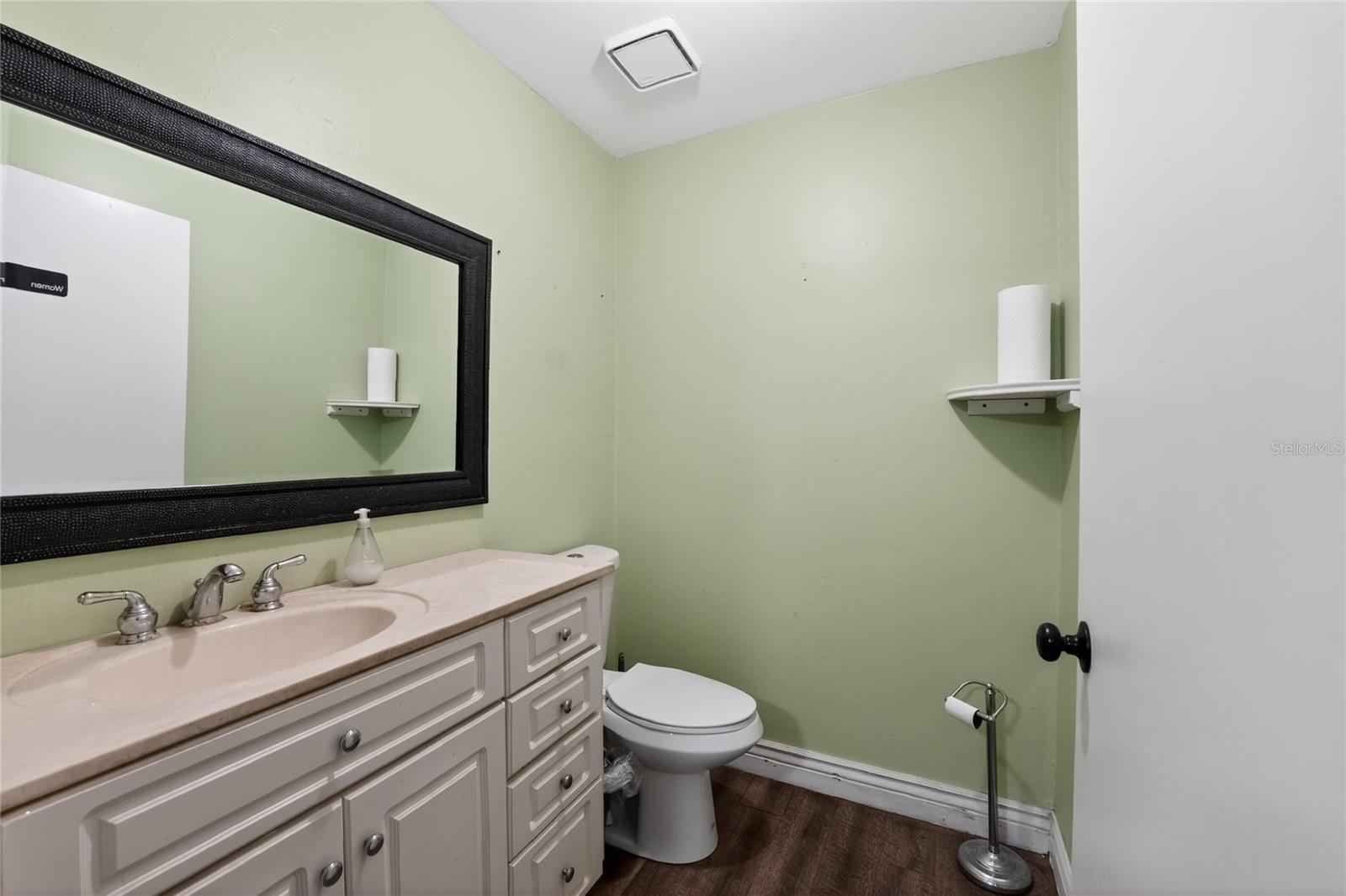 Image 24 of 35 For 4168 Electric Way