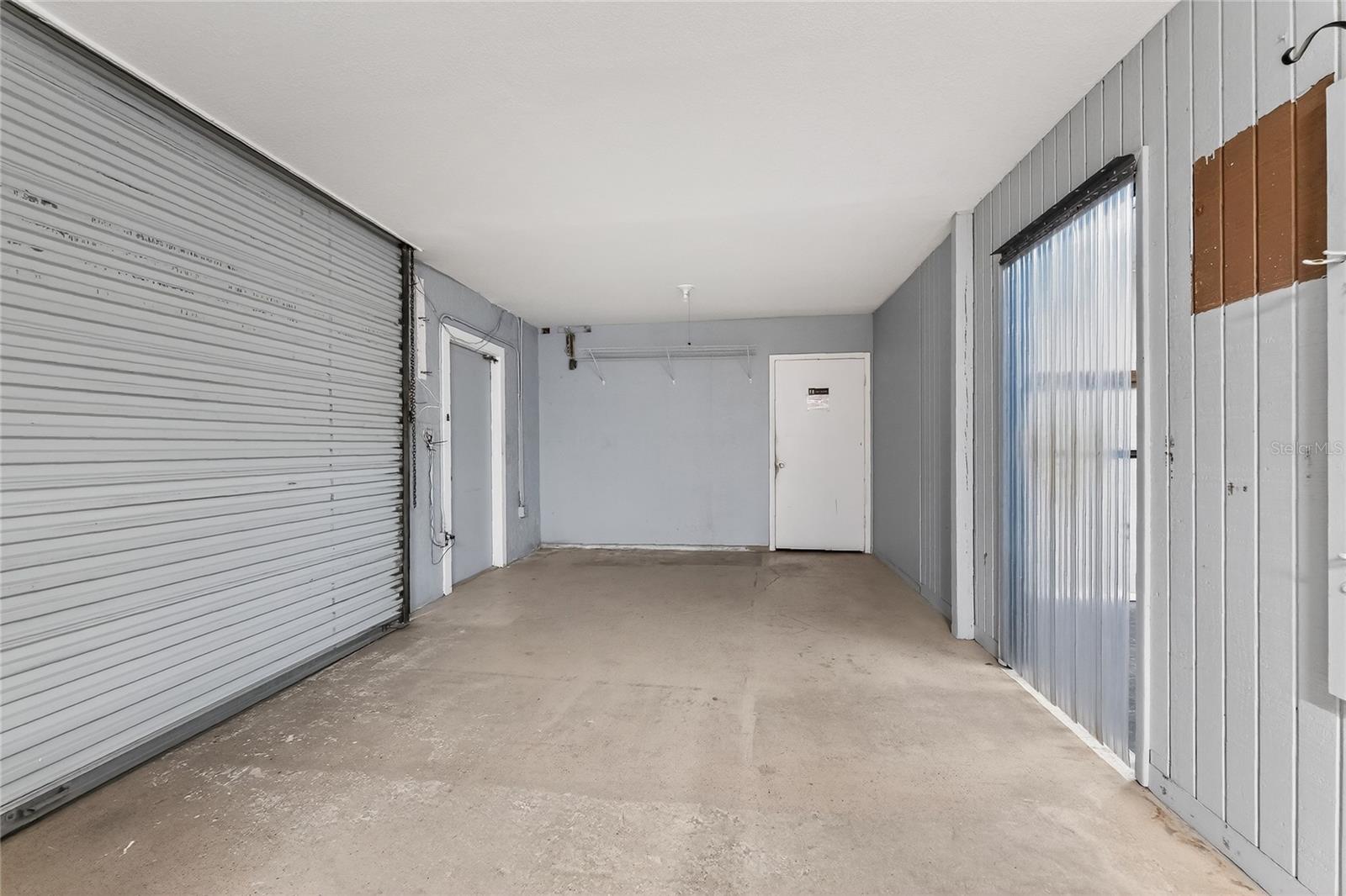 Image 29 of 35 For 4168 Electric Way