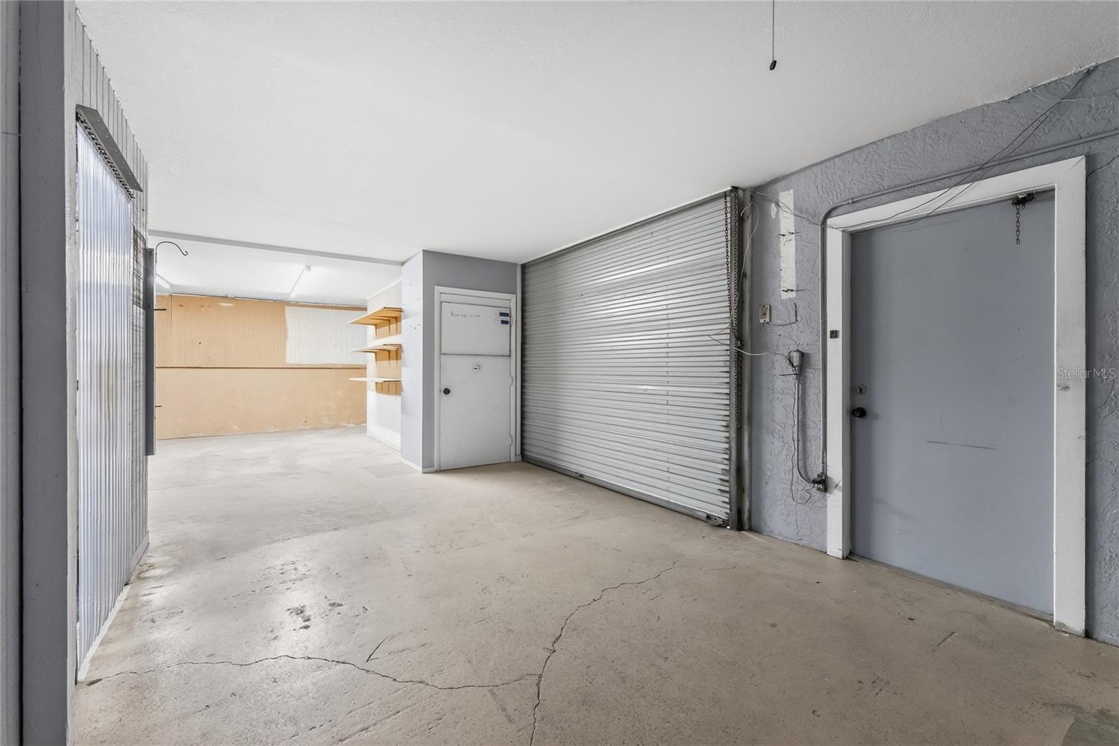 Image 30 of 35 For 4168 Electric Way