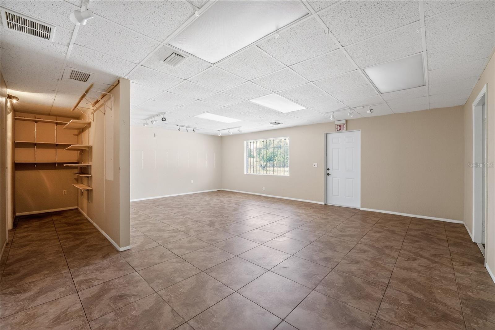 Image 7 of 35 For 4168 Electric Way