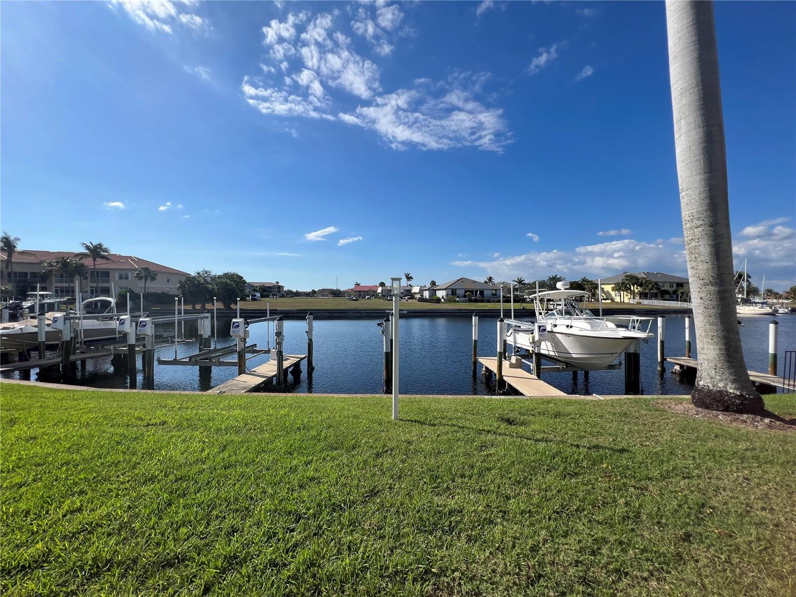 Image 42 of 50 For 3251 White Ibis Court A1