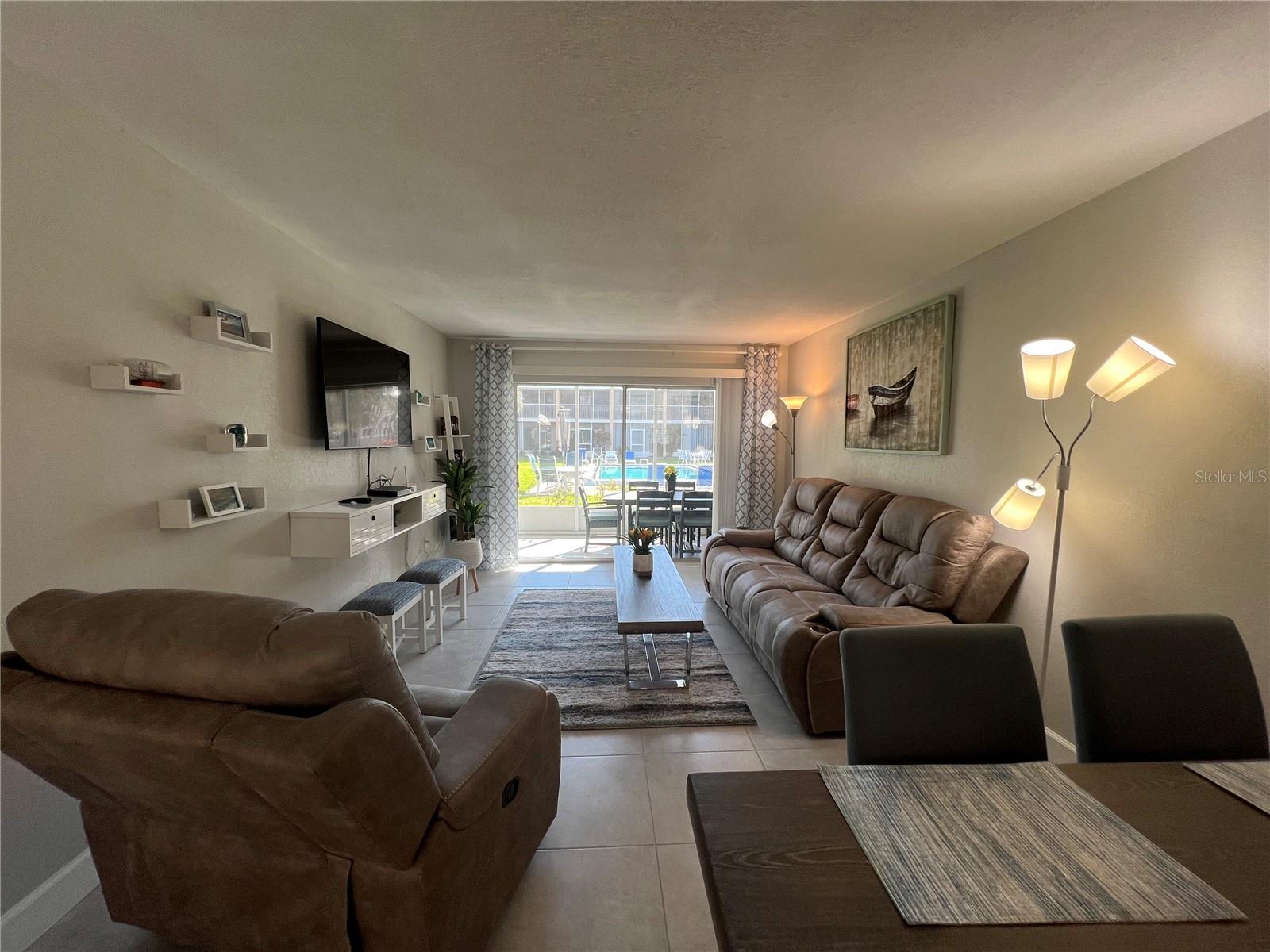 Image 5 of 50 For 3251 White Ibis Court A1