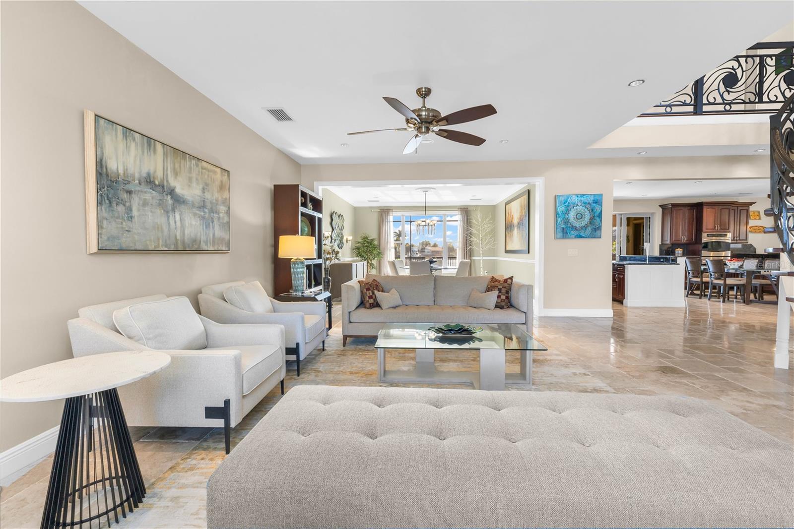 Image 13 of 52 For 44 Colony Point Drive