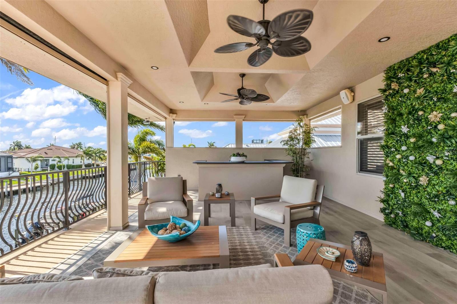 Image 41 of 52 For 44 Colony Point Drive