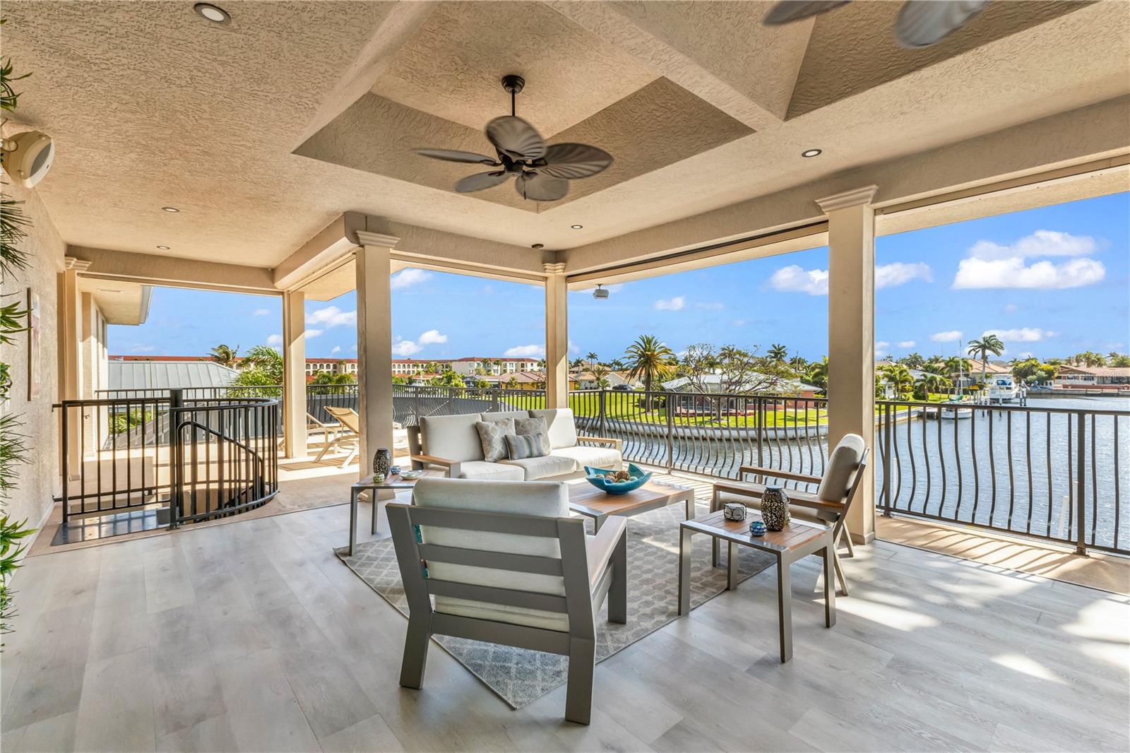 Image 42 of 52 For 44 Colony Point Drive