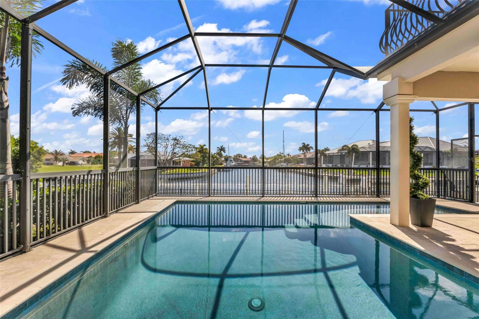 Image 6 of 52 For 44 Colony Point Drive