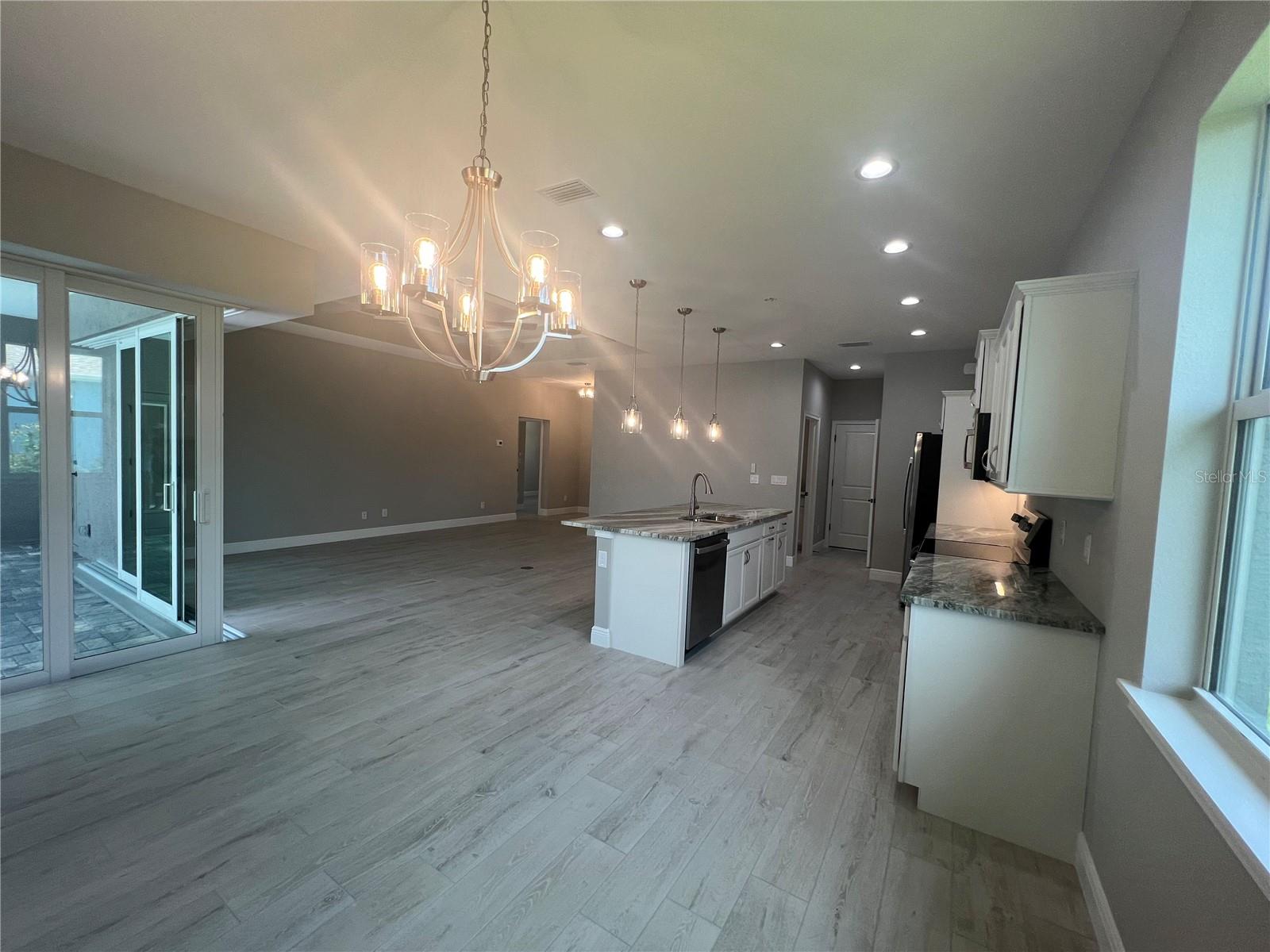 Image 5 of 62 For 133 Thelma Drive