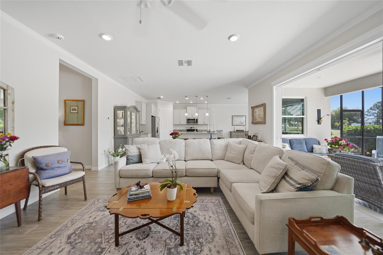 Image 5 of 29 For 25091 Palisade Road