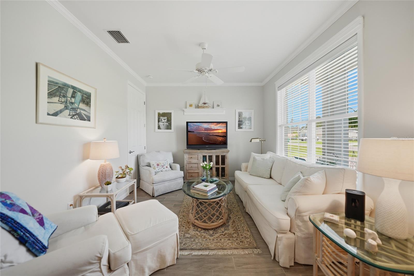 Image 7 of 29 For 25091 Palisade Road