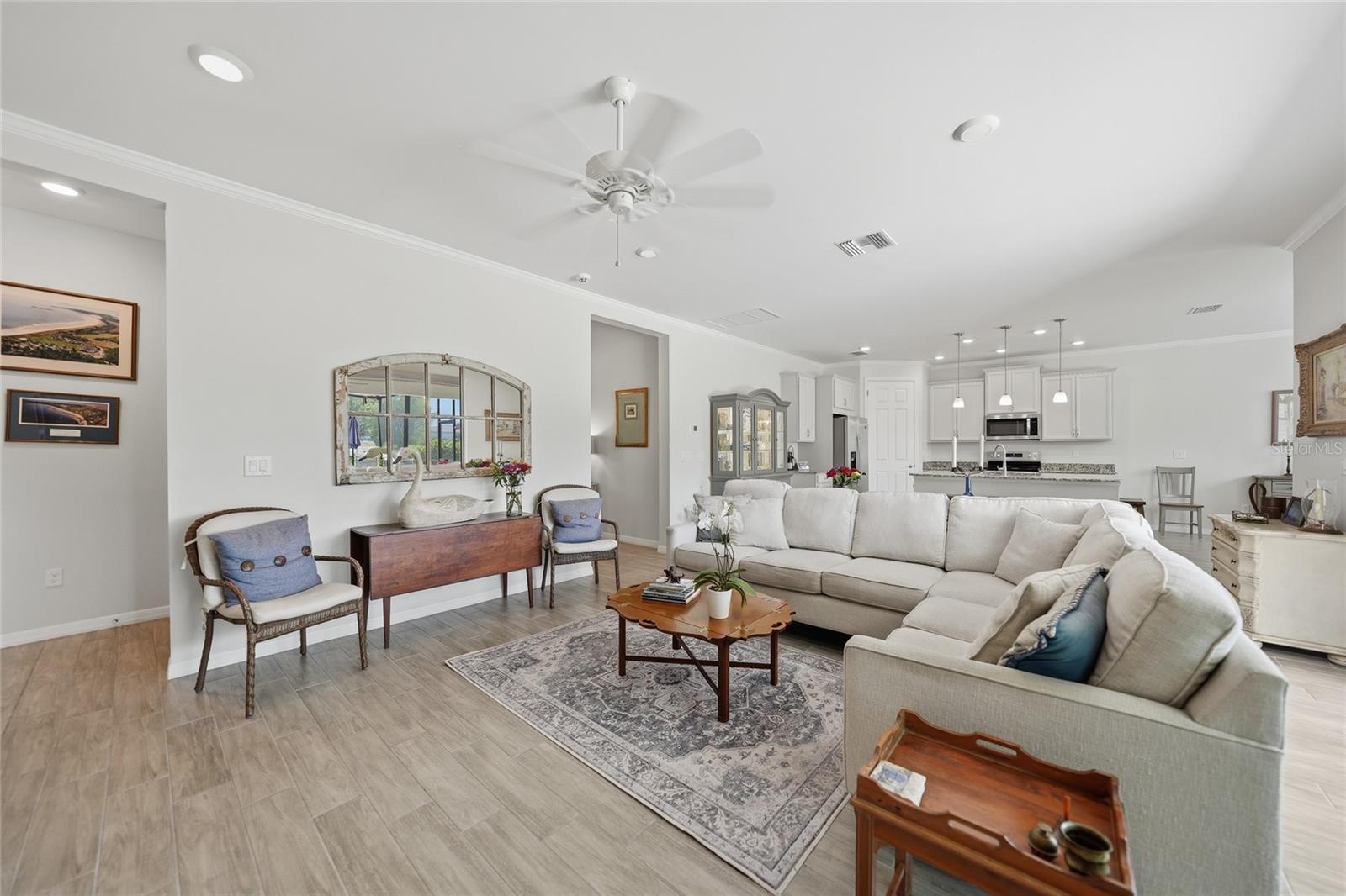 Image 9 of 29 For 25091 Palisade Road