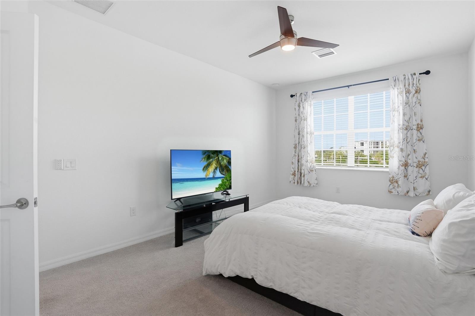 Image 32 of 71 For 14132 Poppy Field Loop 4022