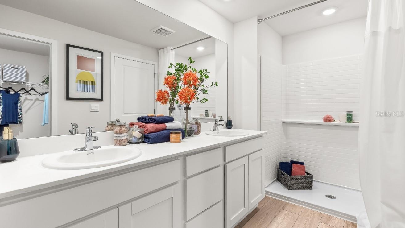 Image 12 of 13 For 26218 Sacred Lotus Lane